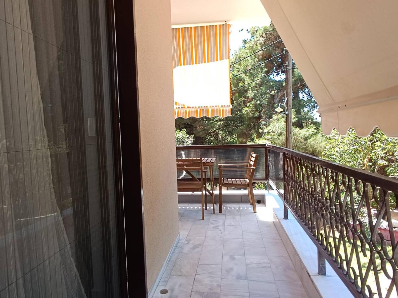Kariani Beach Studio