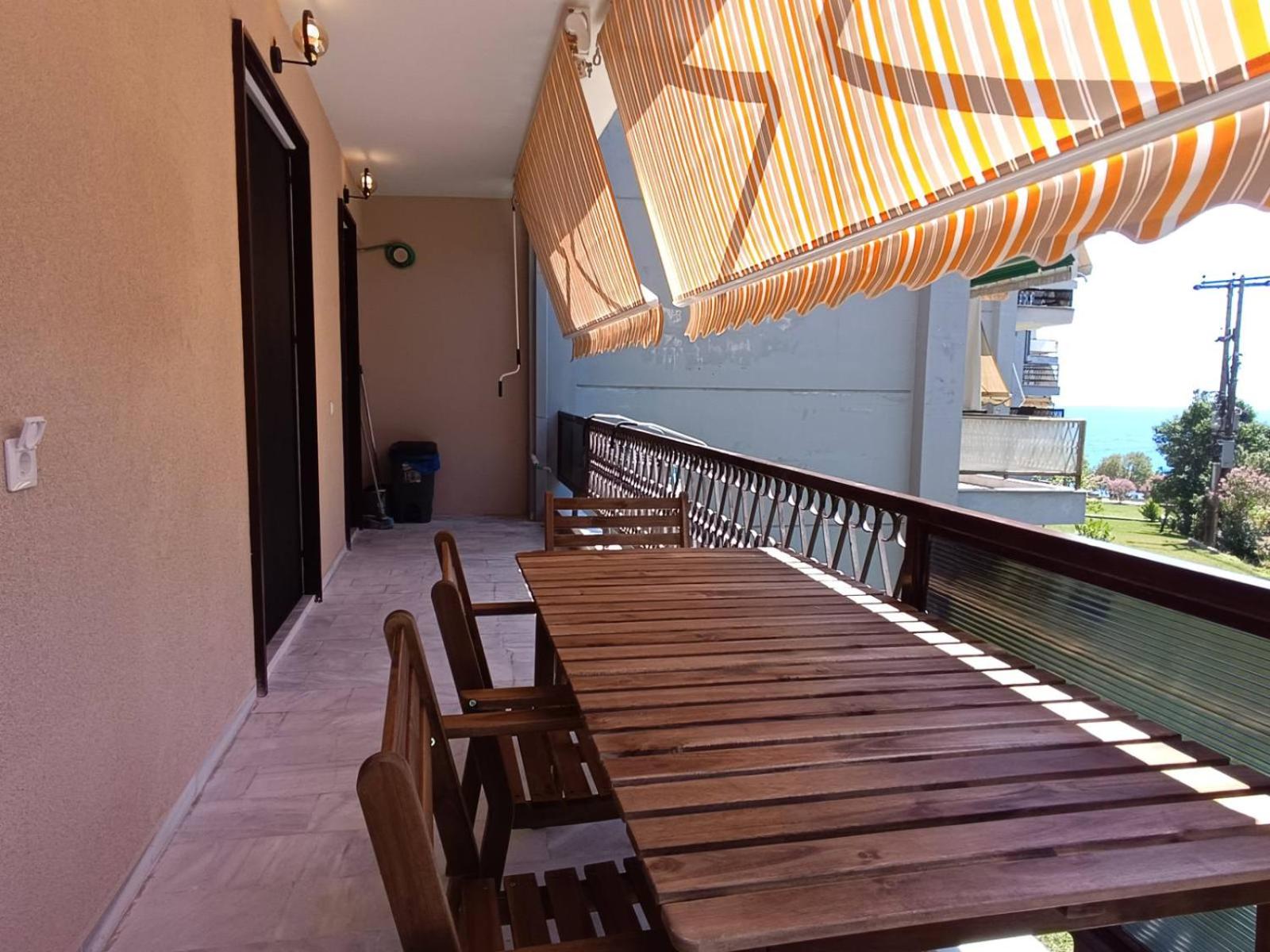 Kariani Beach Studio