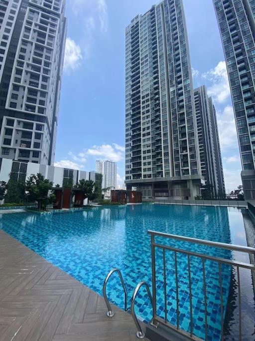 Platinum Arena Old Klang Road Midvalley