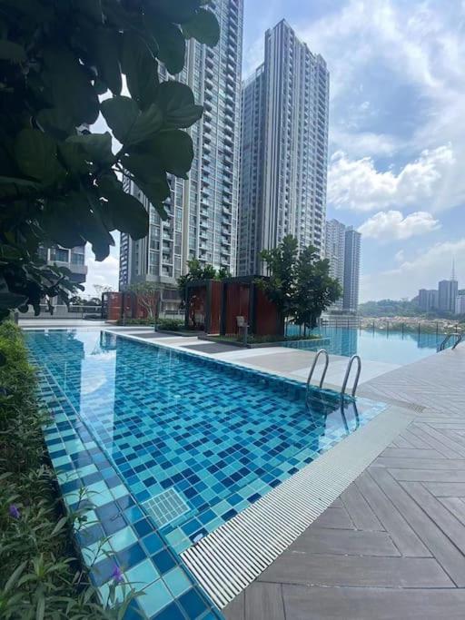 Platinum Arena Old Klang Road Midvalley