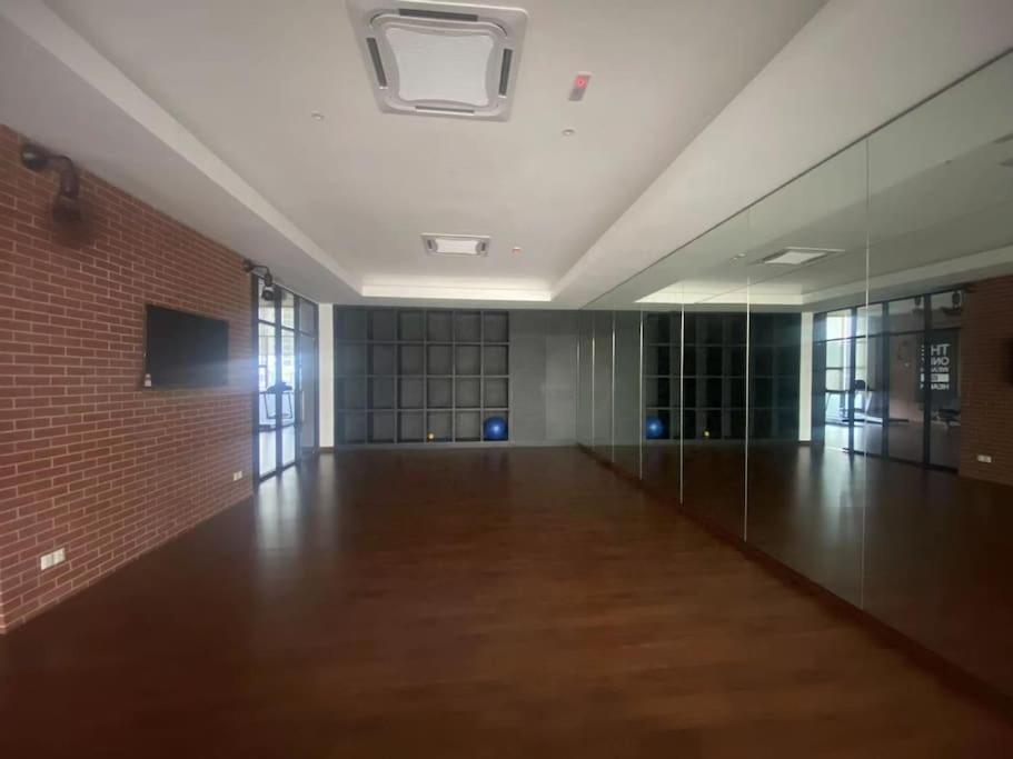 Platinum Arena Old Klang Road Midvalley