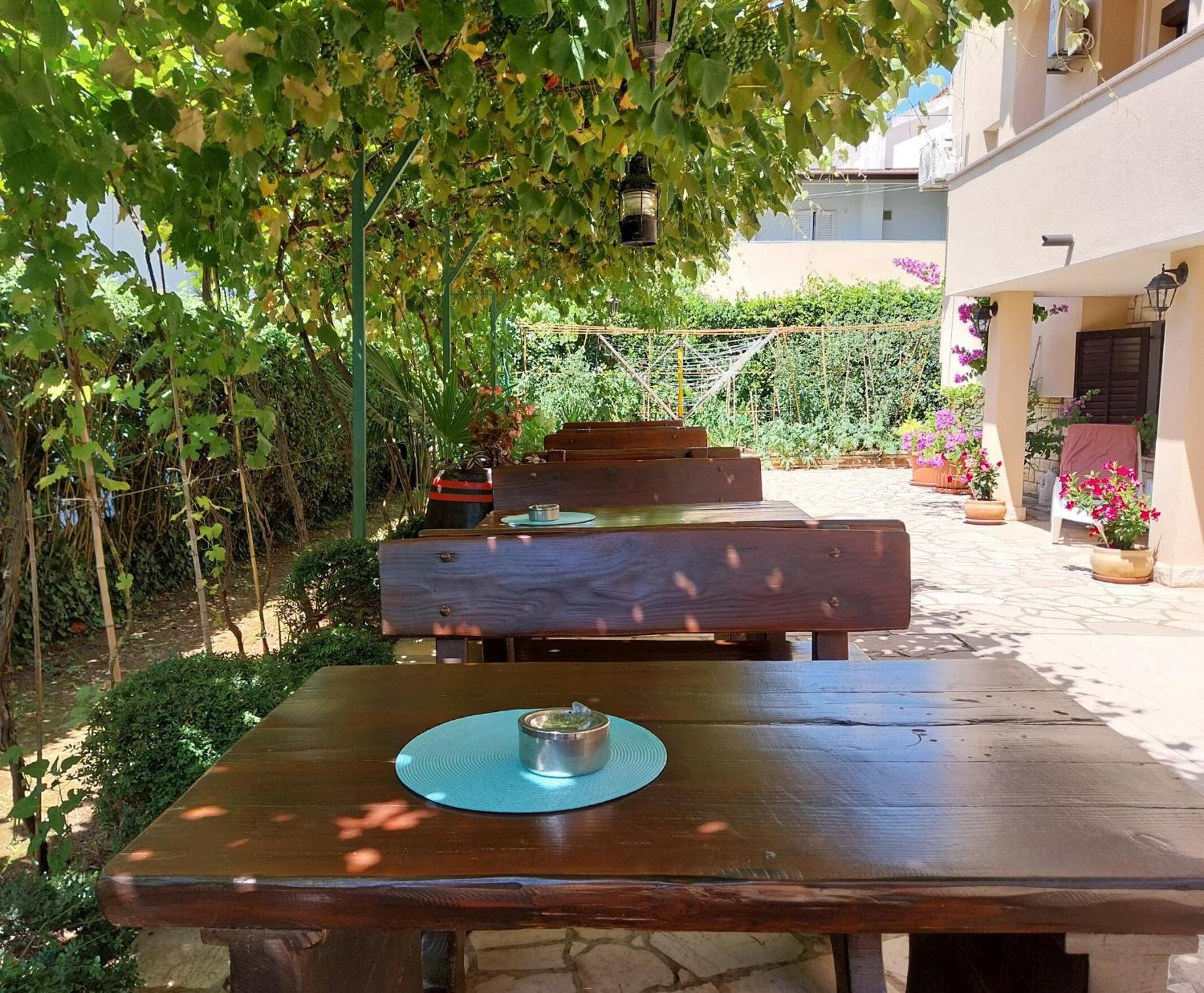 Apartments Josip
