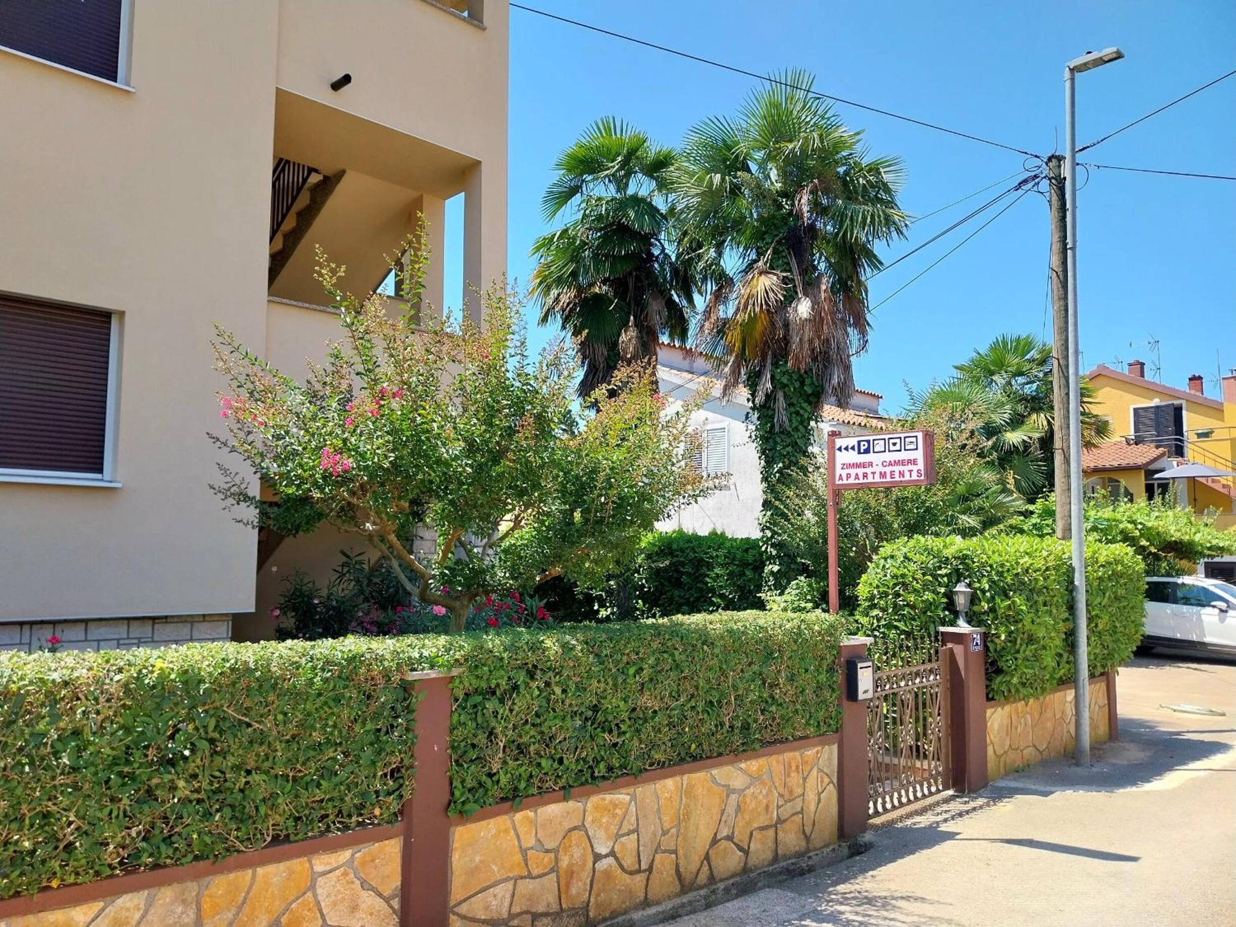 Apartments Josip