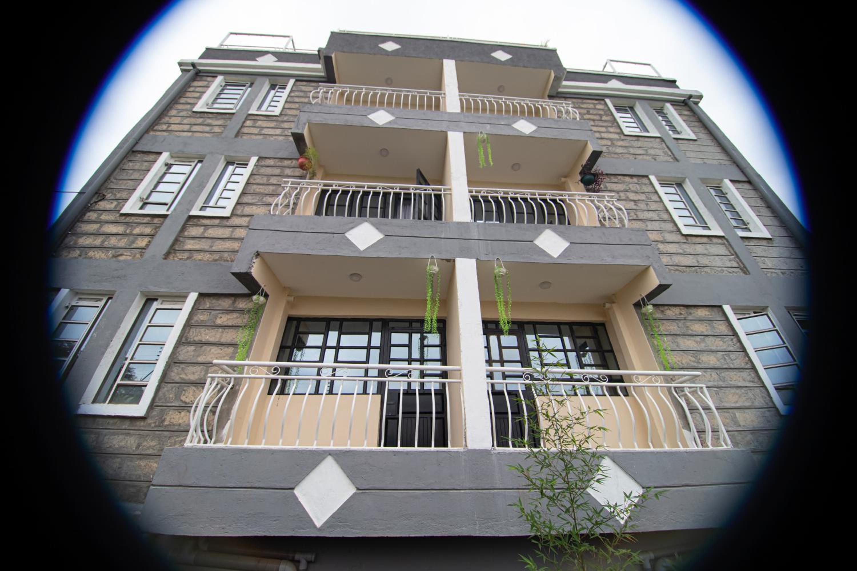 CynRose Suites