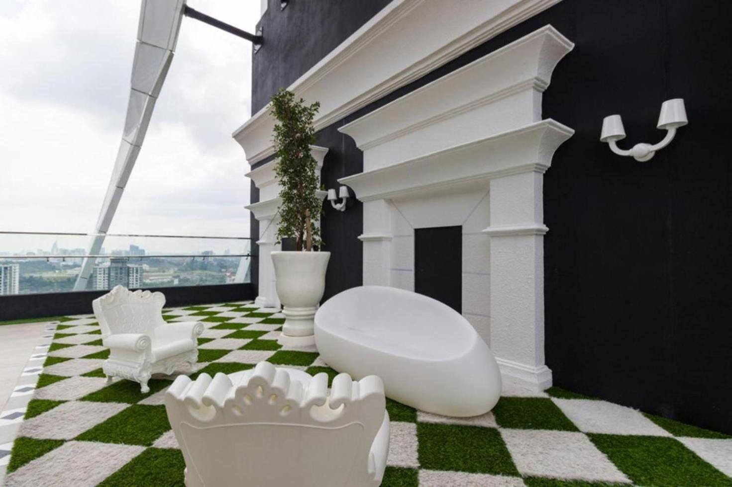 Nano's Spacious Home Arte Mont Kiara 10 mins Klcc