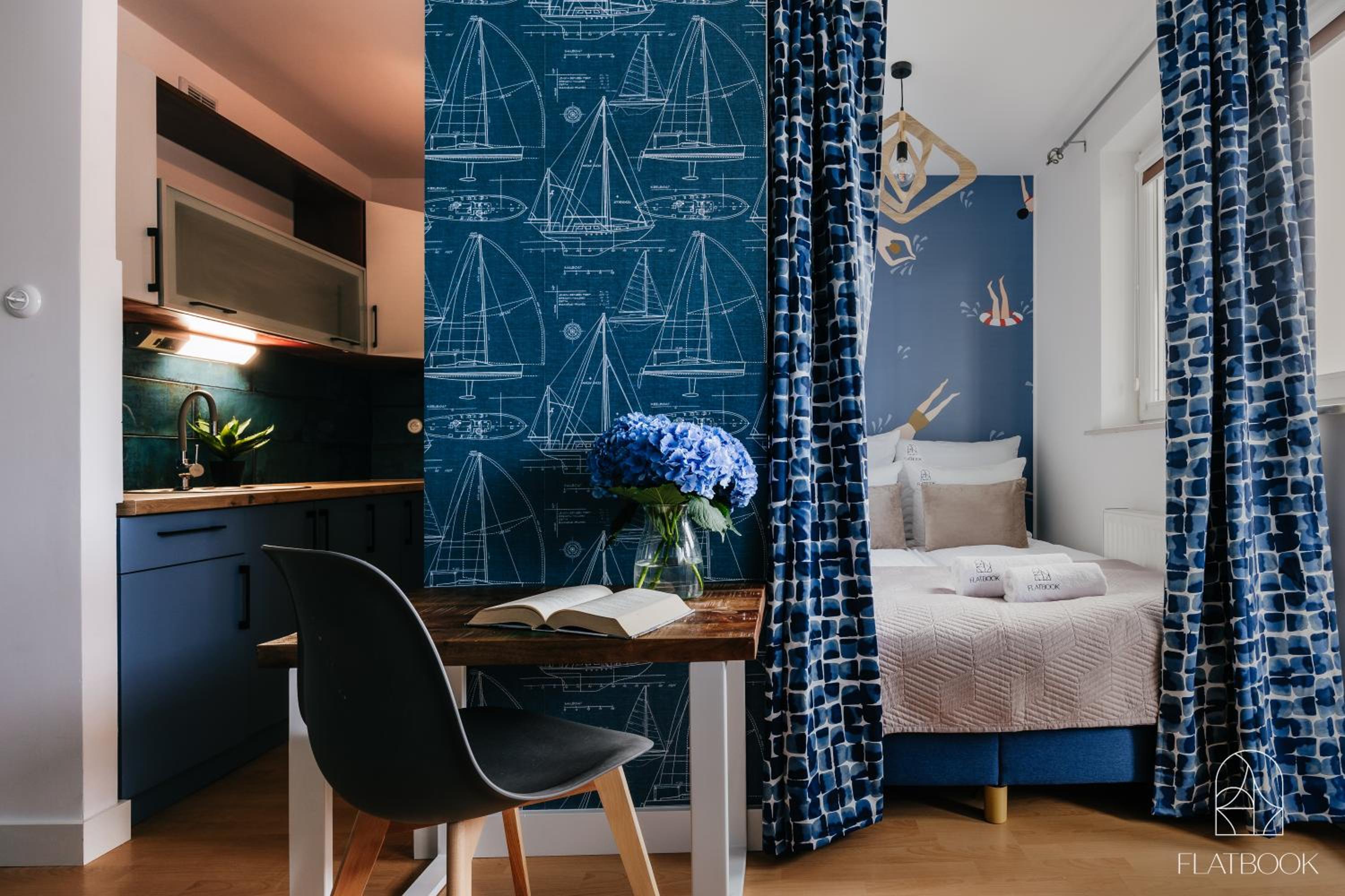 Flatbook Apartamenty - Jantar na Fali
