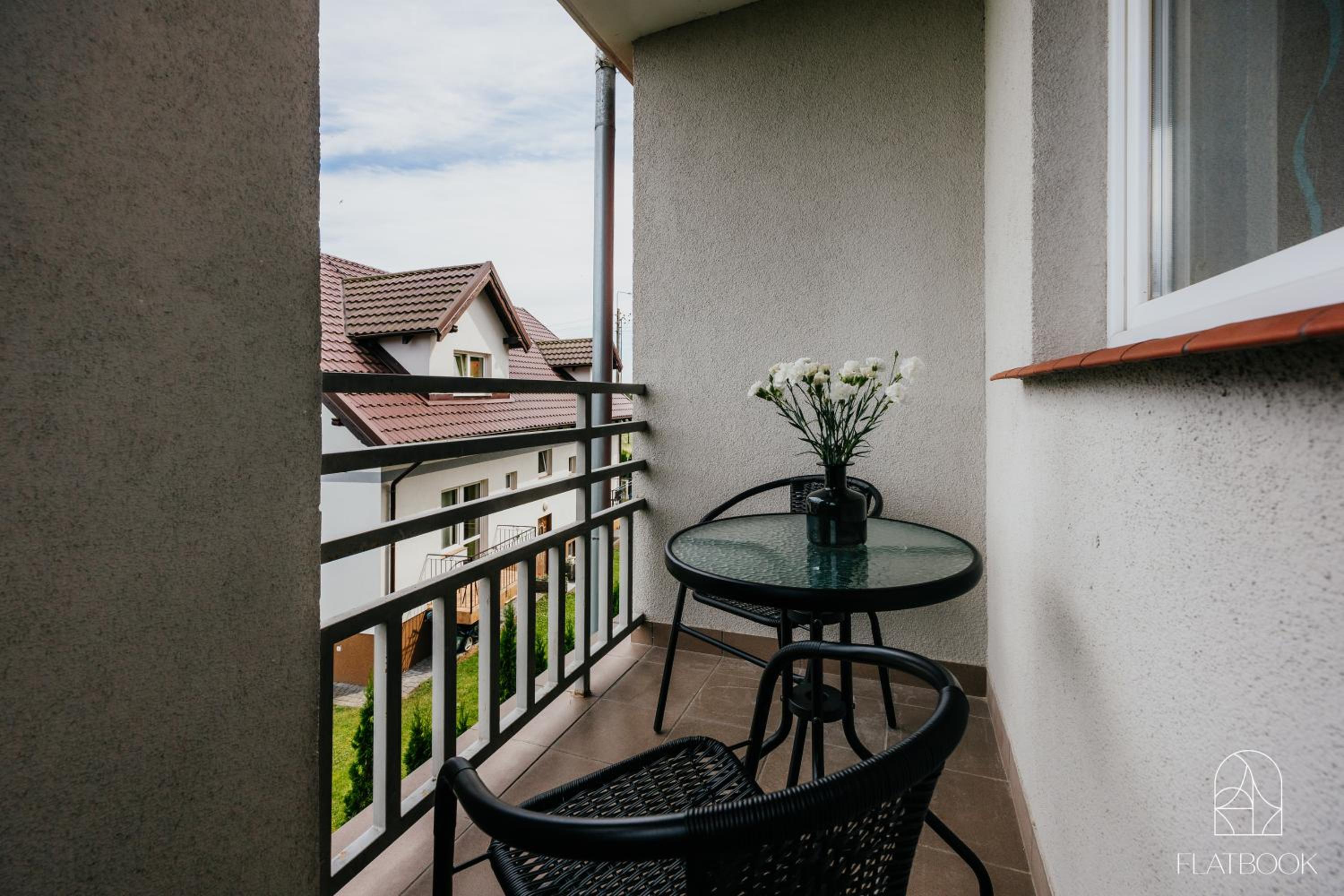 Flatbook Apartamenty - Jantar na Fali
