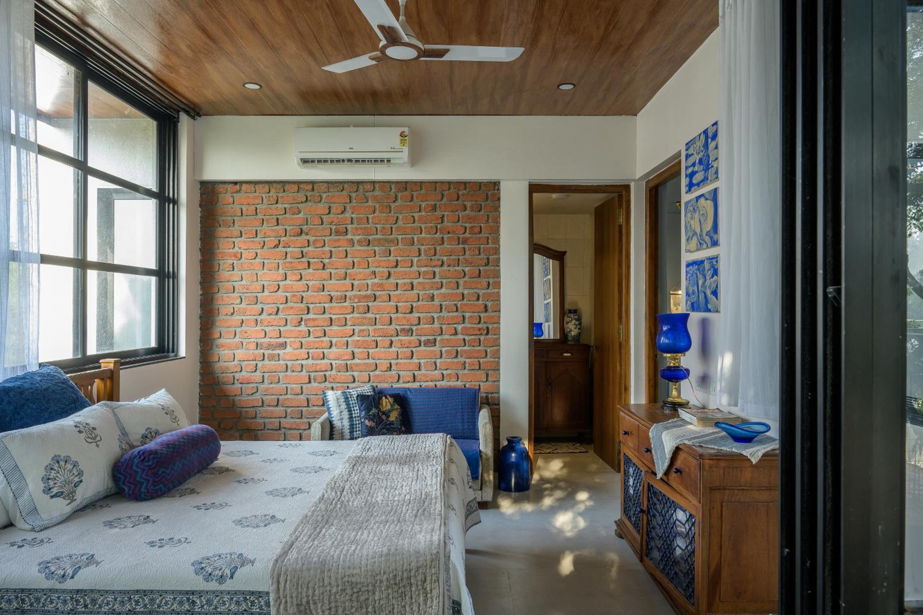 SaffronStays Jade