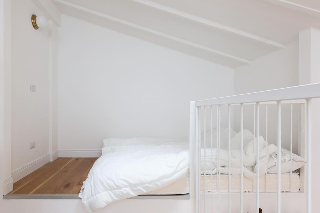 Designer loft near Bocconi and Porta Romana M3