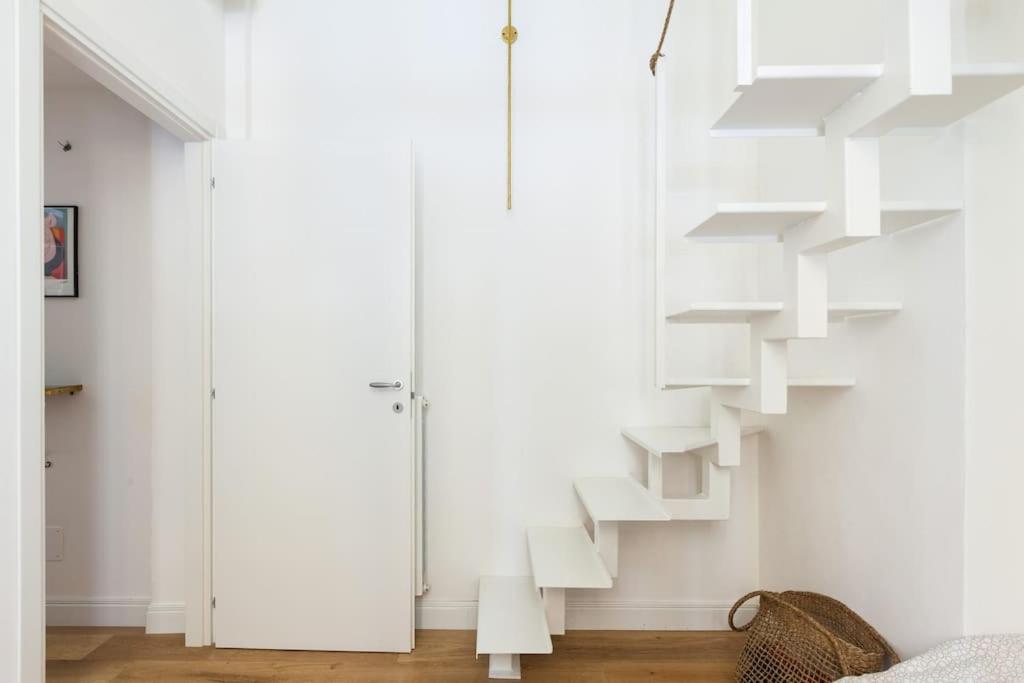 Designer loft near Bocconi and Porta Romana M3