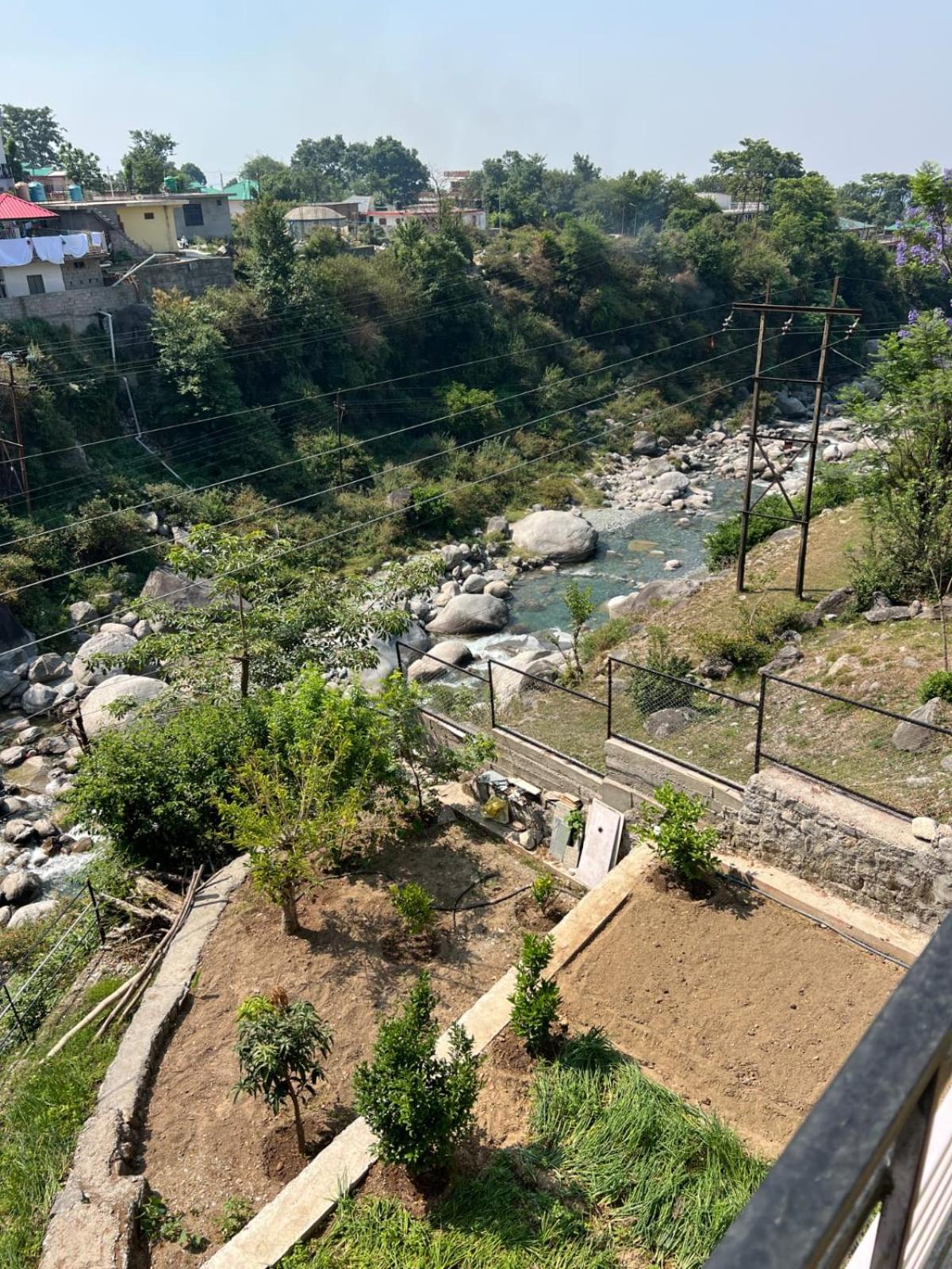 Riverside Villa Dharamsala view 4