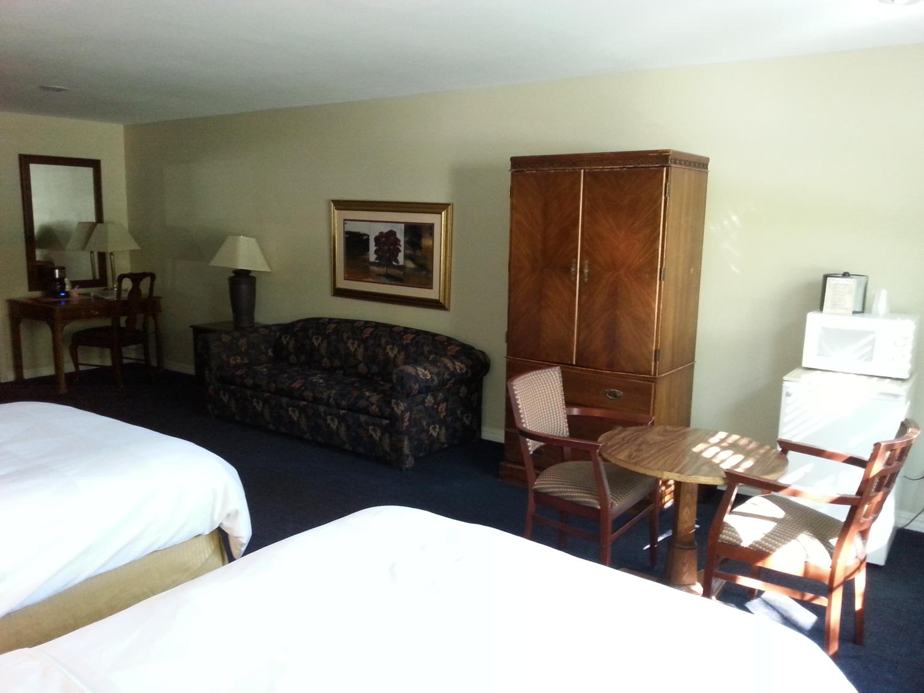 Beach Harbor Resort