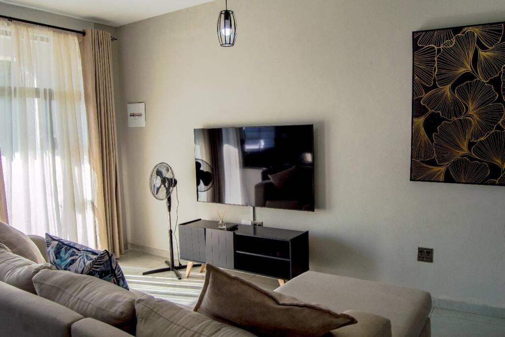 Cosy apt 5min to Sandton City 14