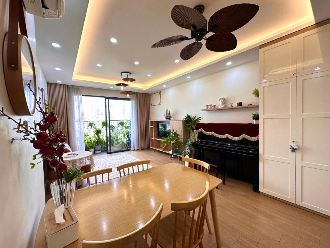 Vinhomes Dcapital Tran Duy Hung Official