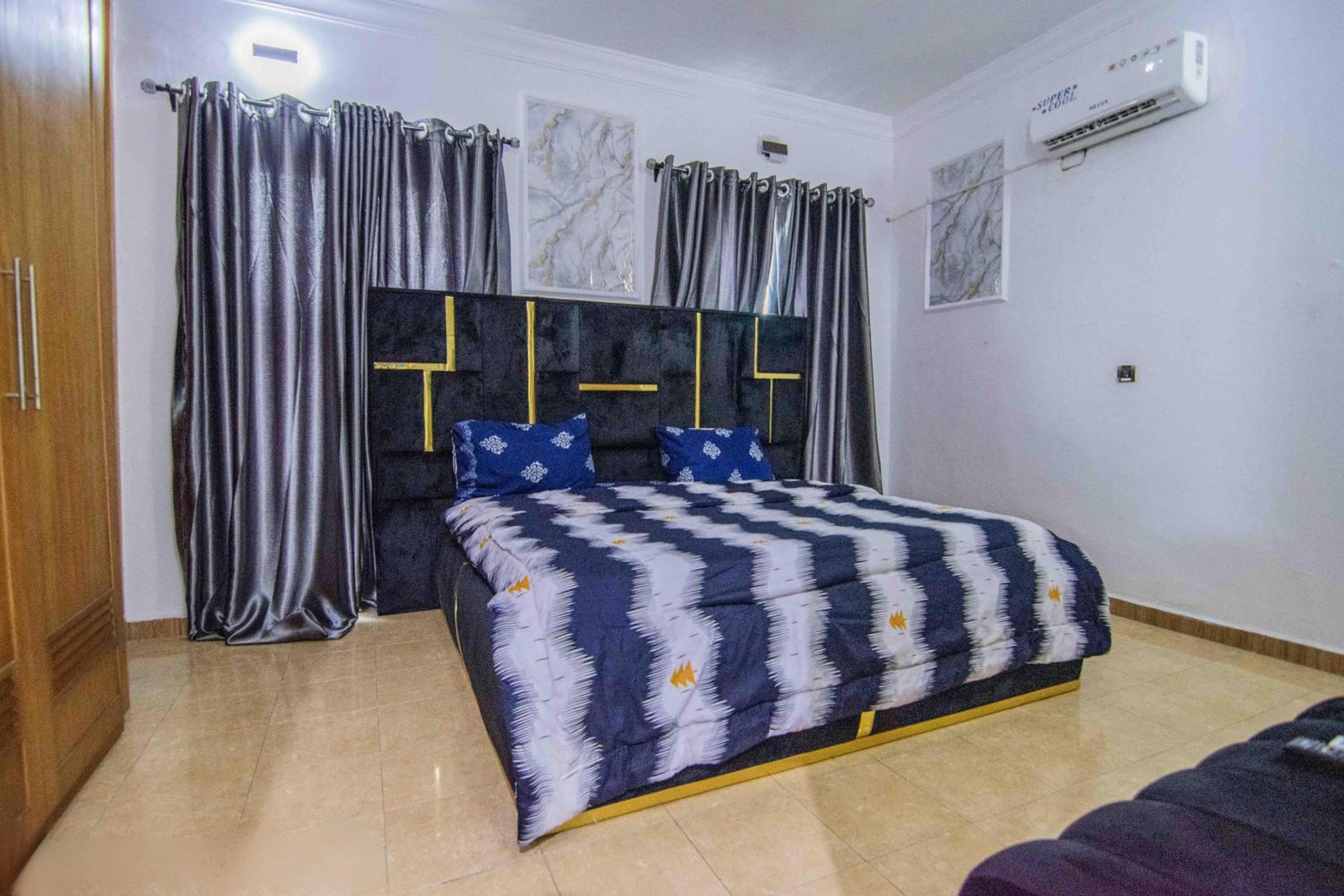 2 Bed Luxury Apartment in Oniru Vi Lagos view 4