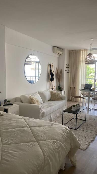AMAZING STUDIO With beautifull pool