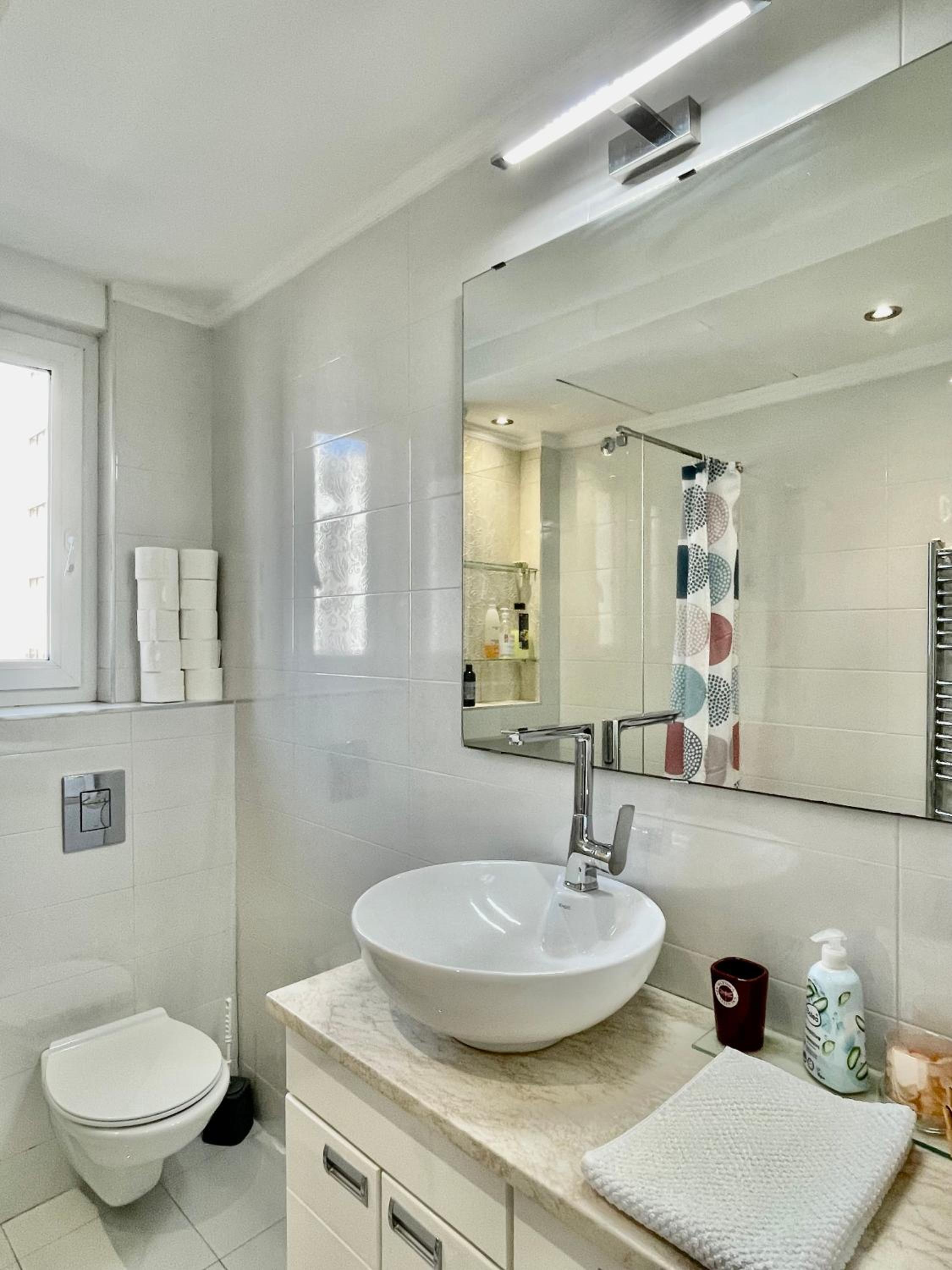 Njegoseva, Hilton, new apartment in center view 5