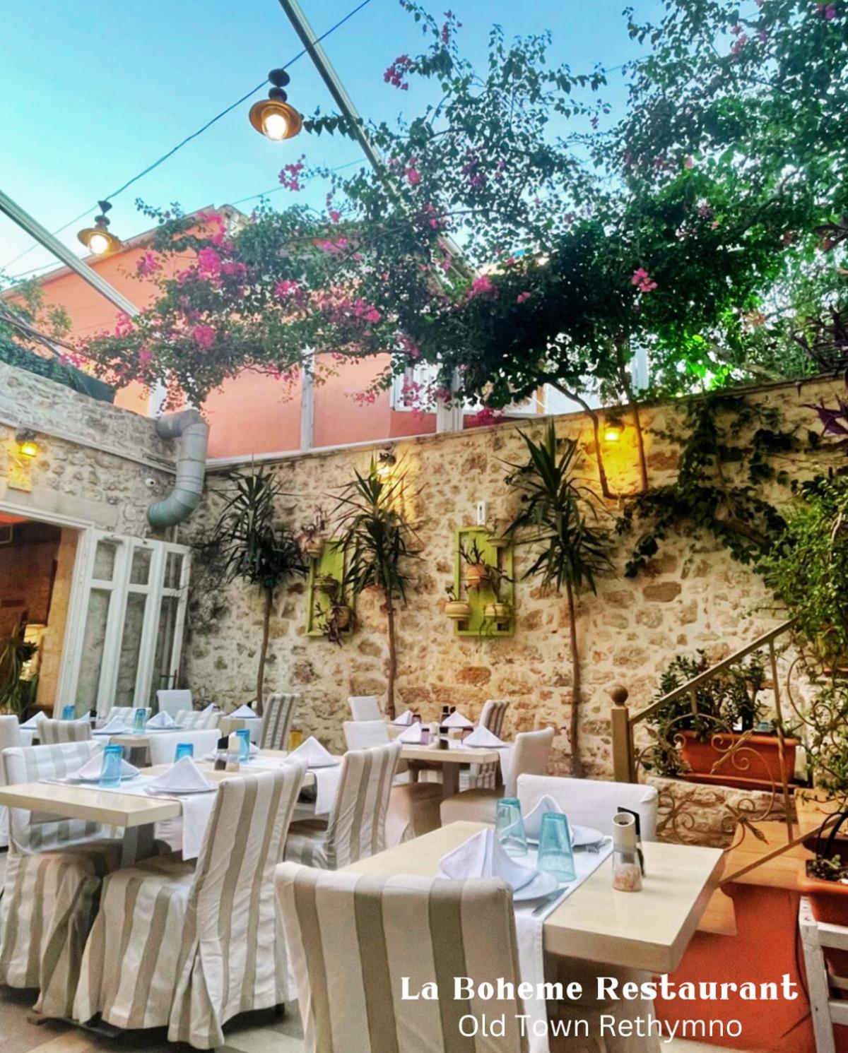 Smyrni Rethymno Suites view 4