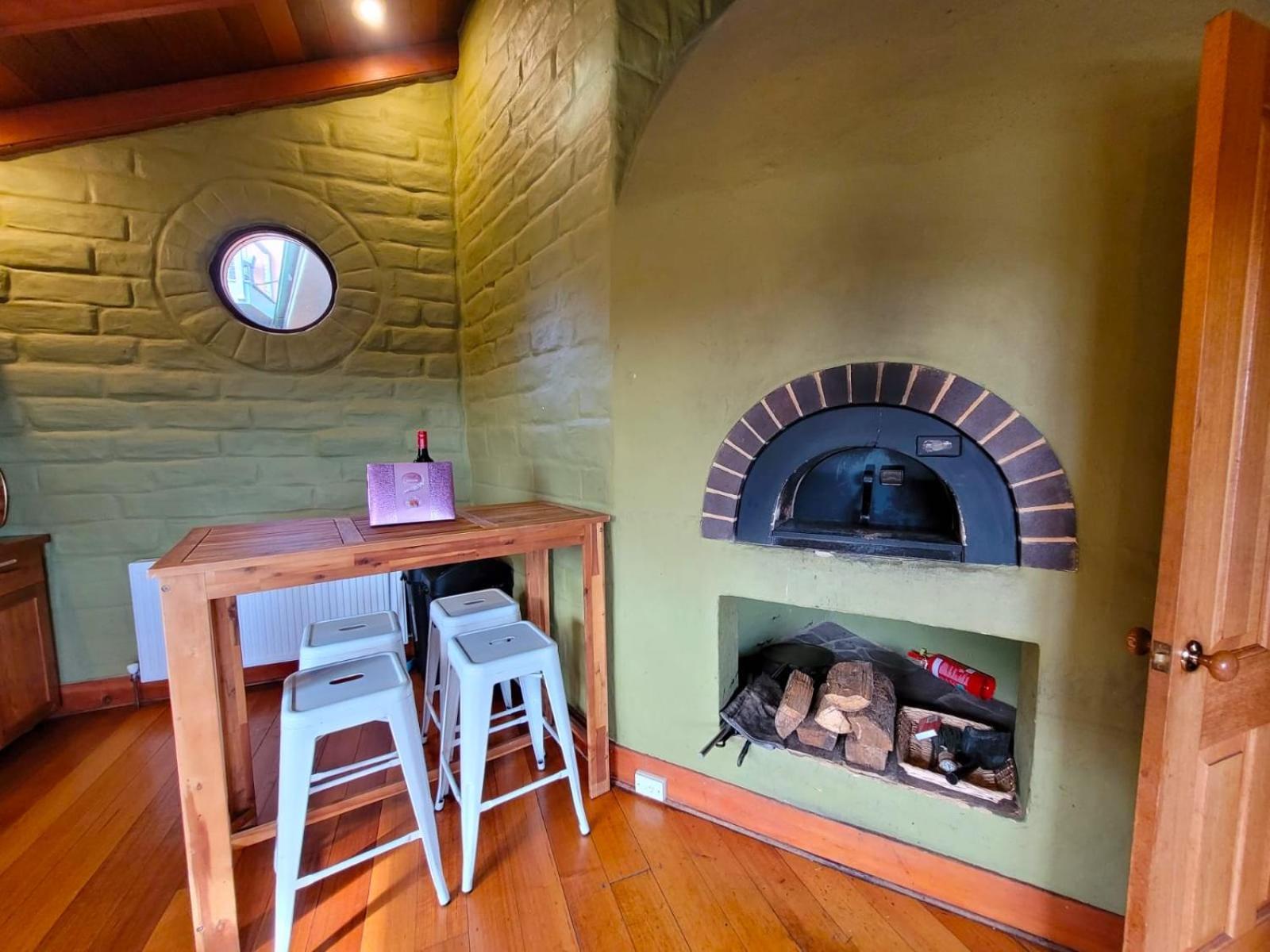 Amaroo Mountaintop Villa