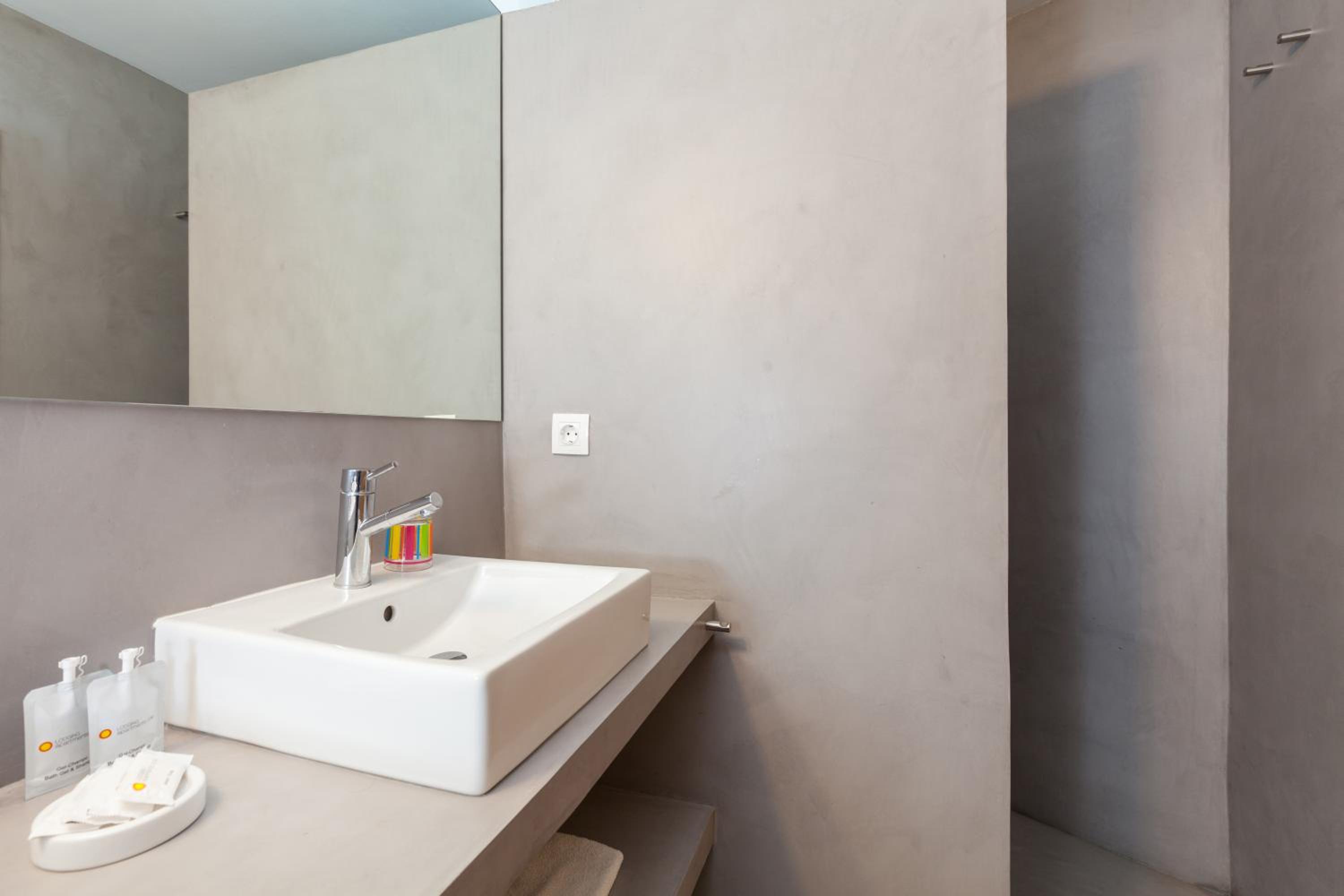 Lodging Apartments Beach Apartment Villa Olimpica