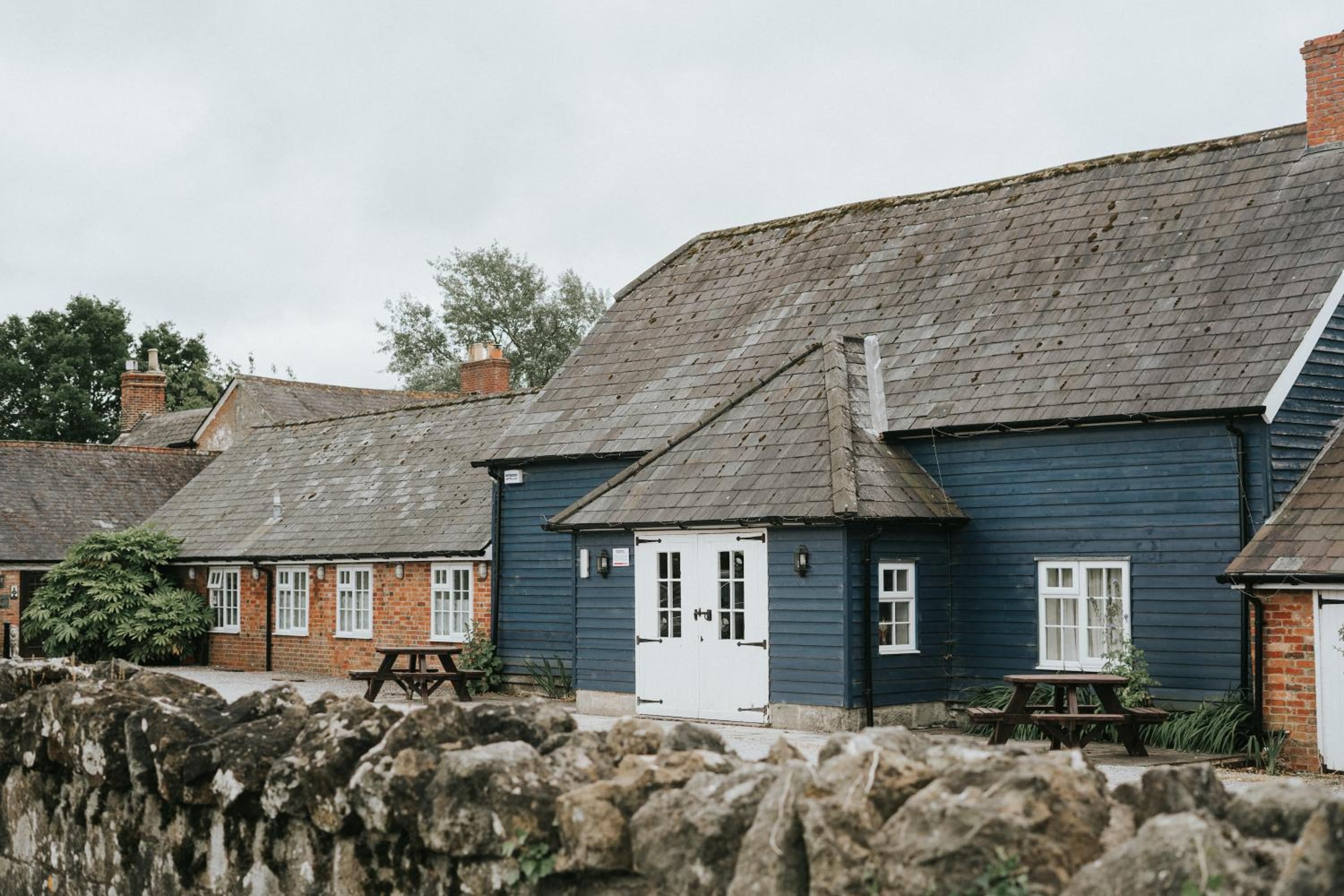 Beautiful cabins in Shaftesbury Dorset countryside