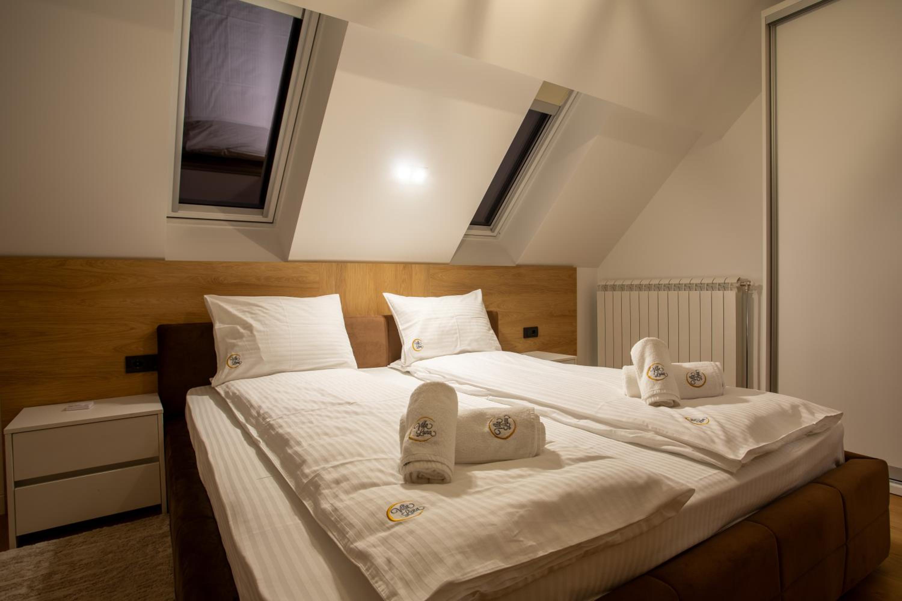Luna penthouse