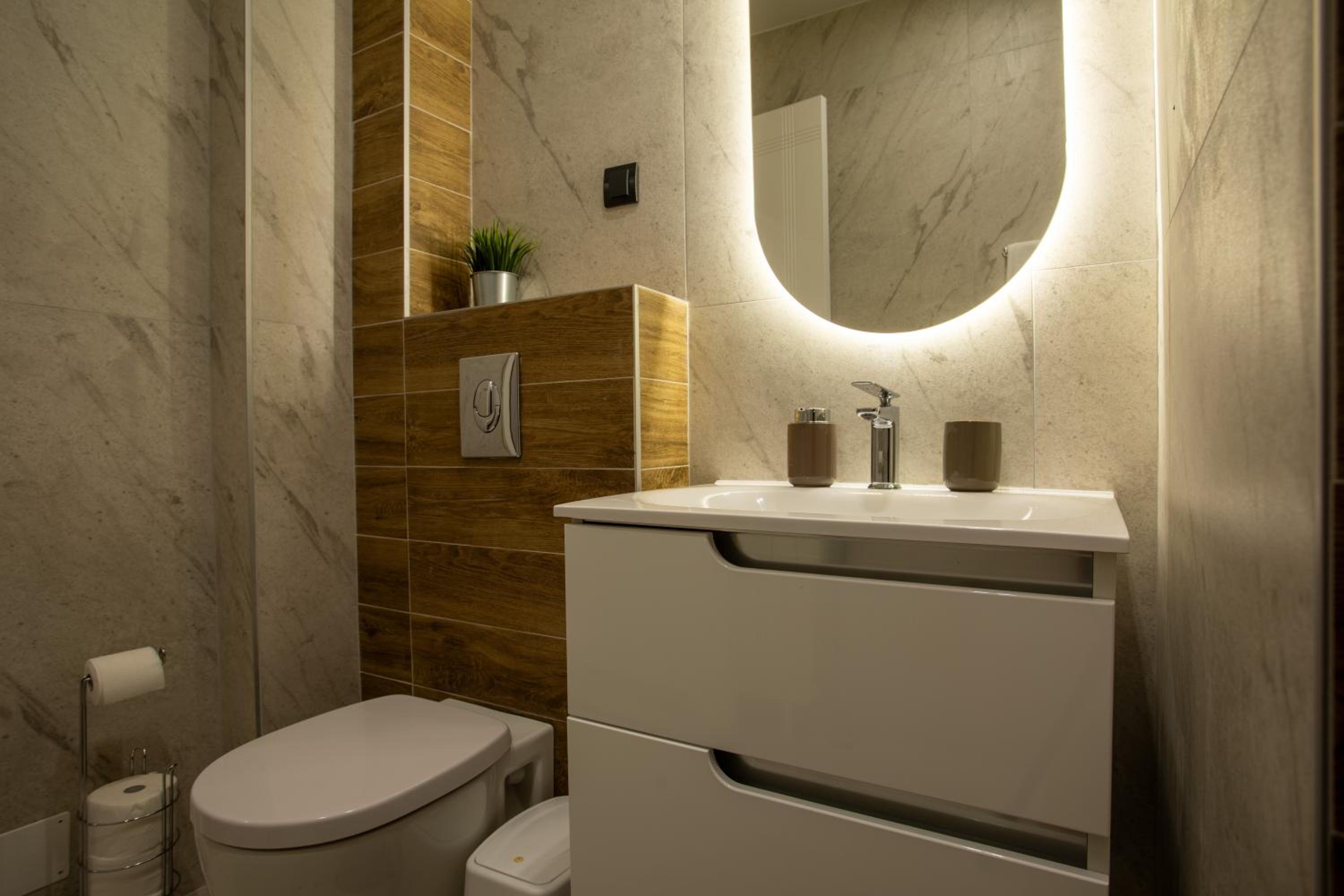 Luna penthouse