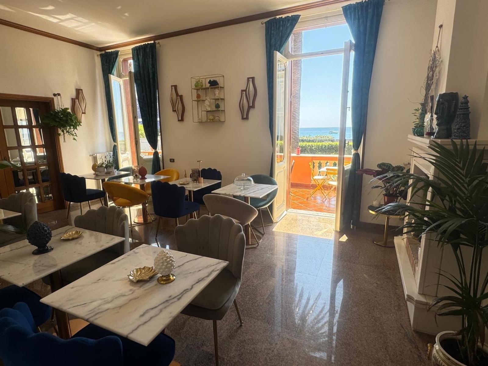 Palazzo Moresco view 2
