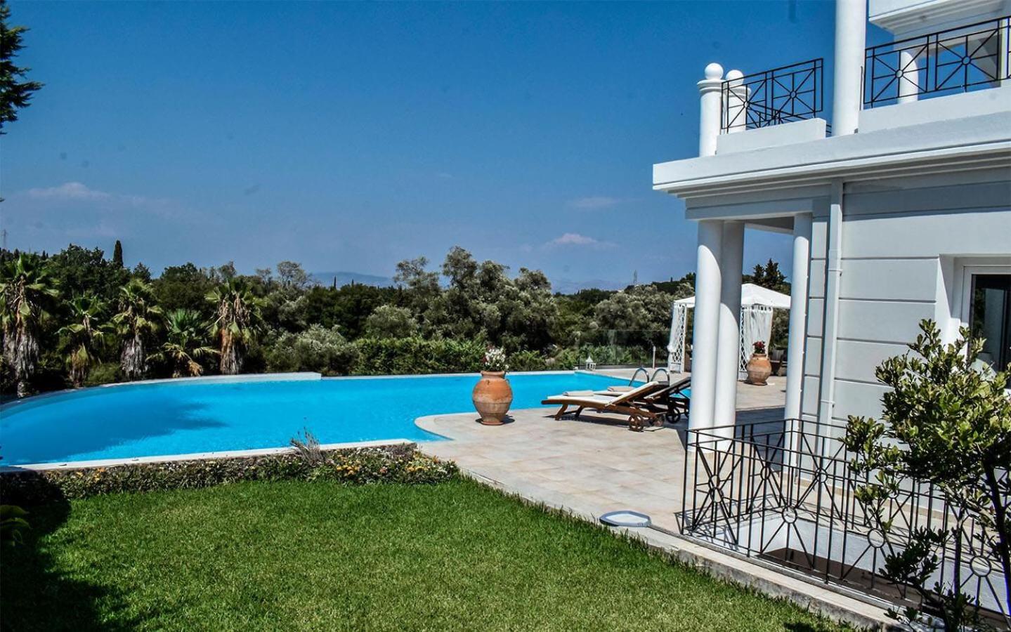 Villa Noulia