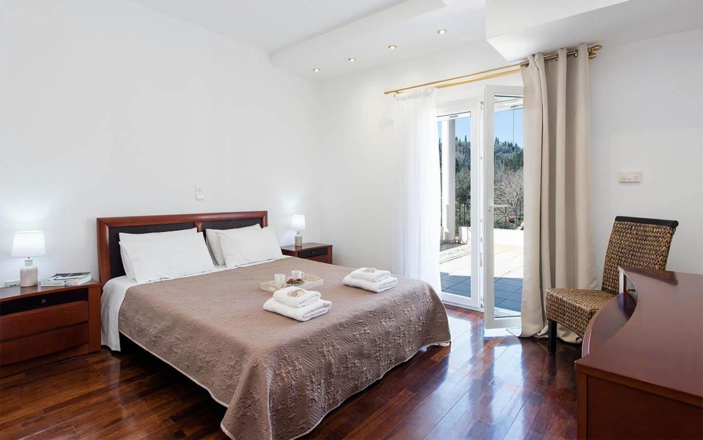 Villa Noulia