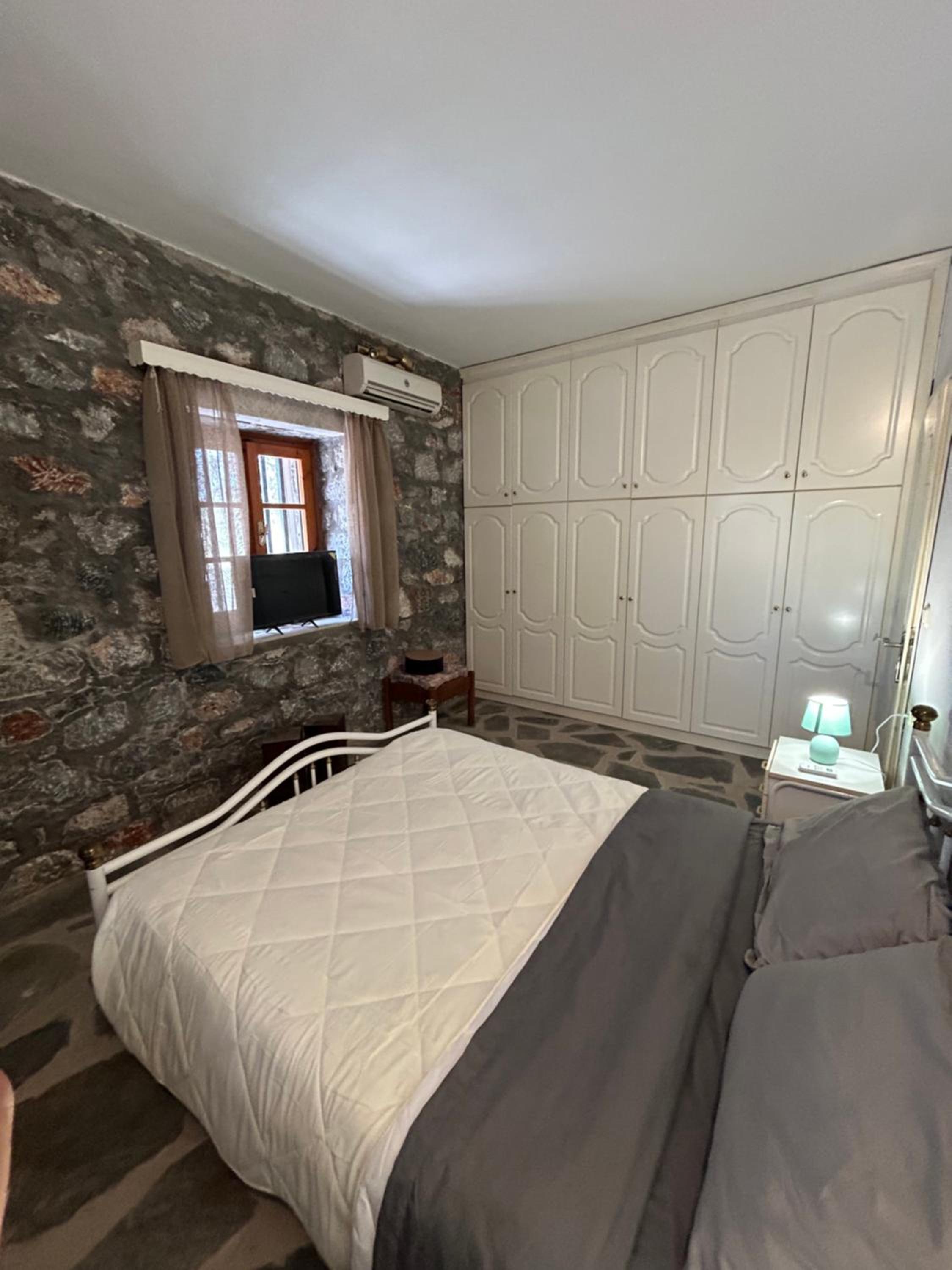 Terra Mani stone rental apartments