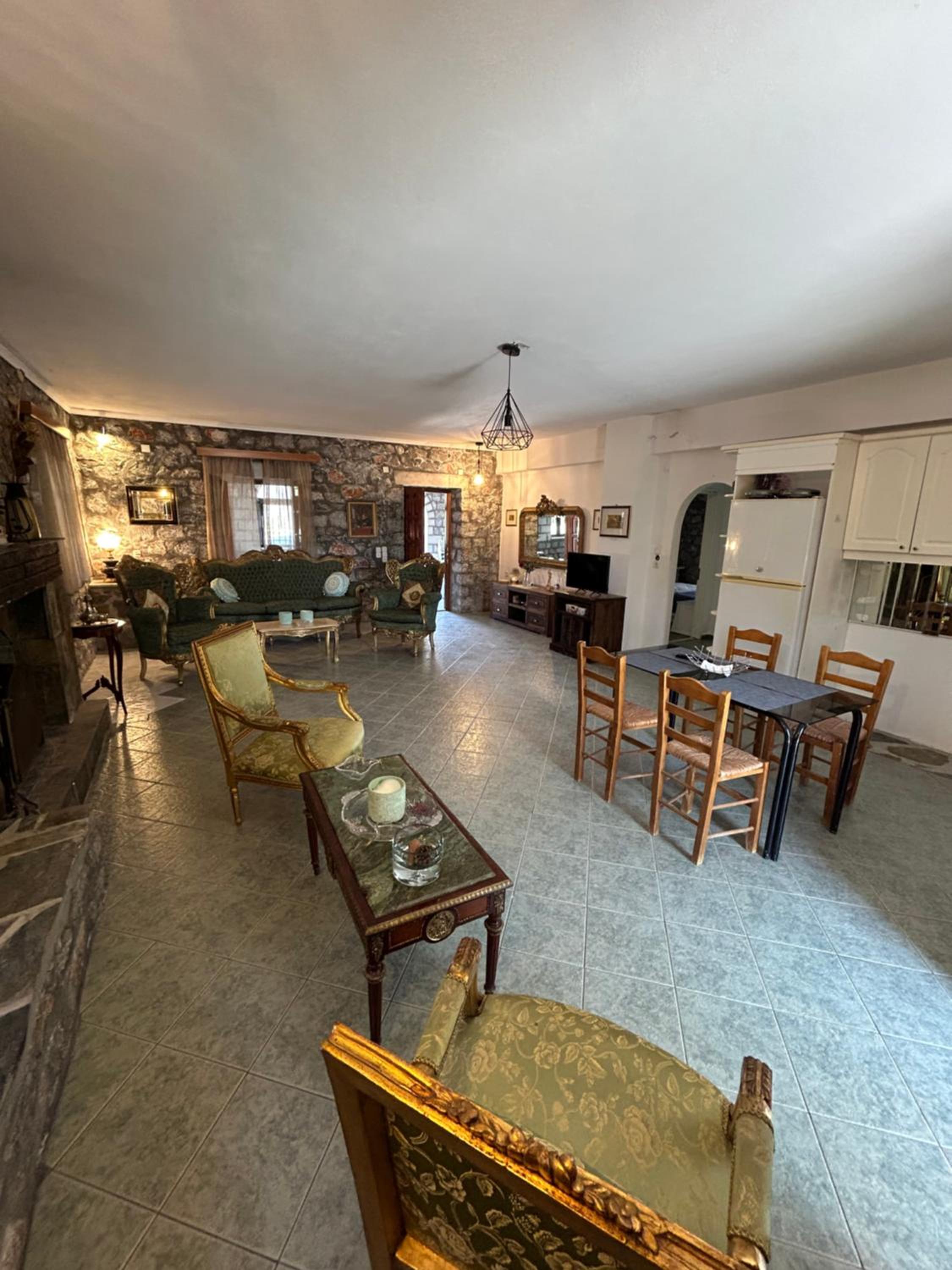 Terra Mani stone rental apartments