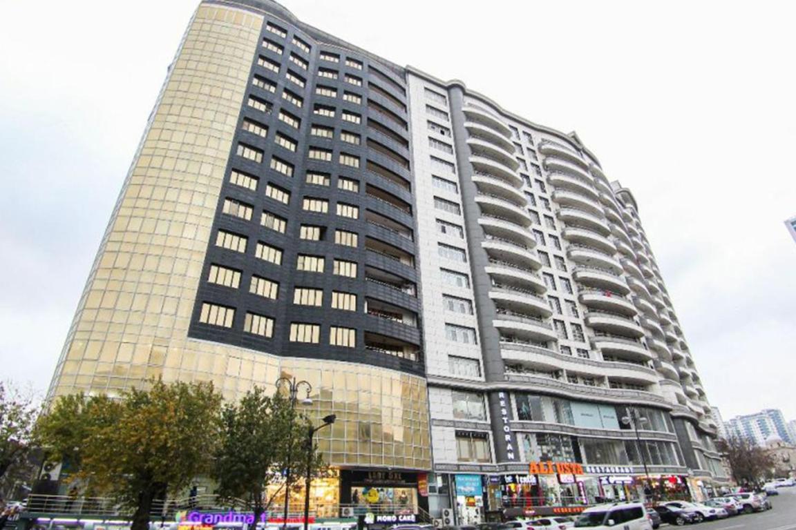 Nizami Mall apartment