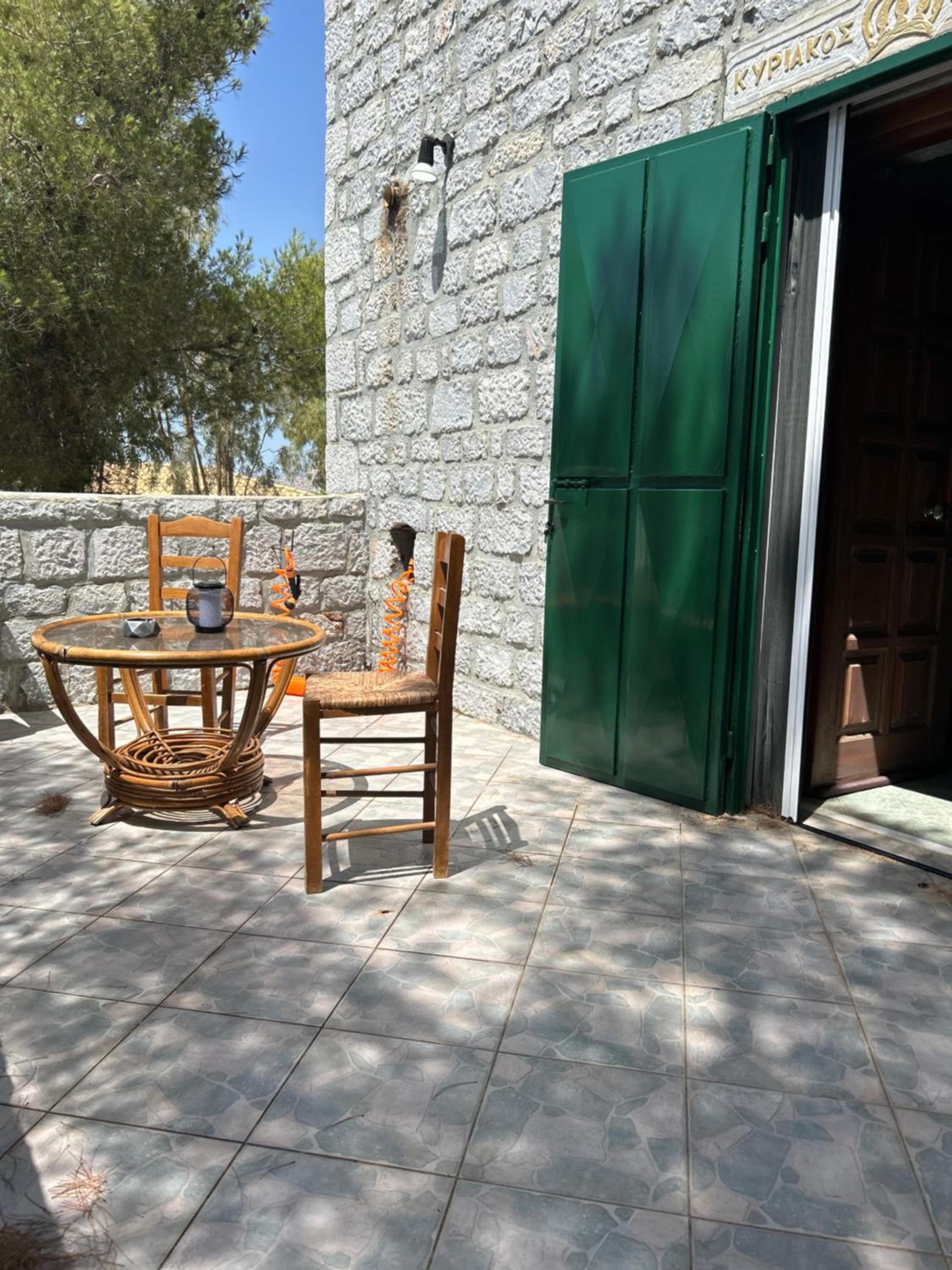 Terra Mani stone rental apartments