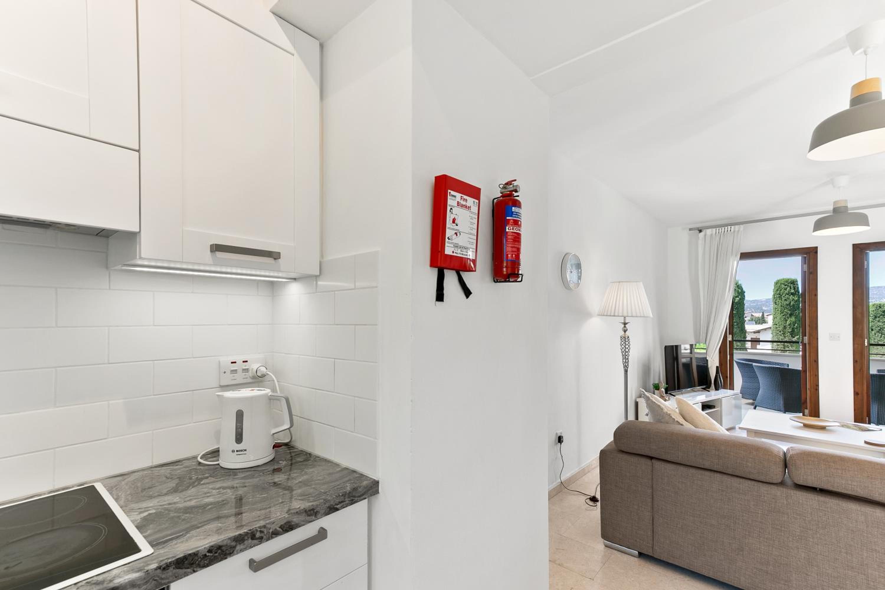 2 bedroom Apartment Chloe with communal pool, Aphrodite Hills Resort