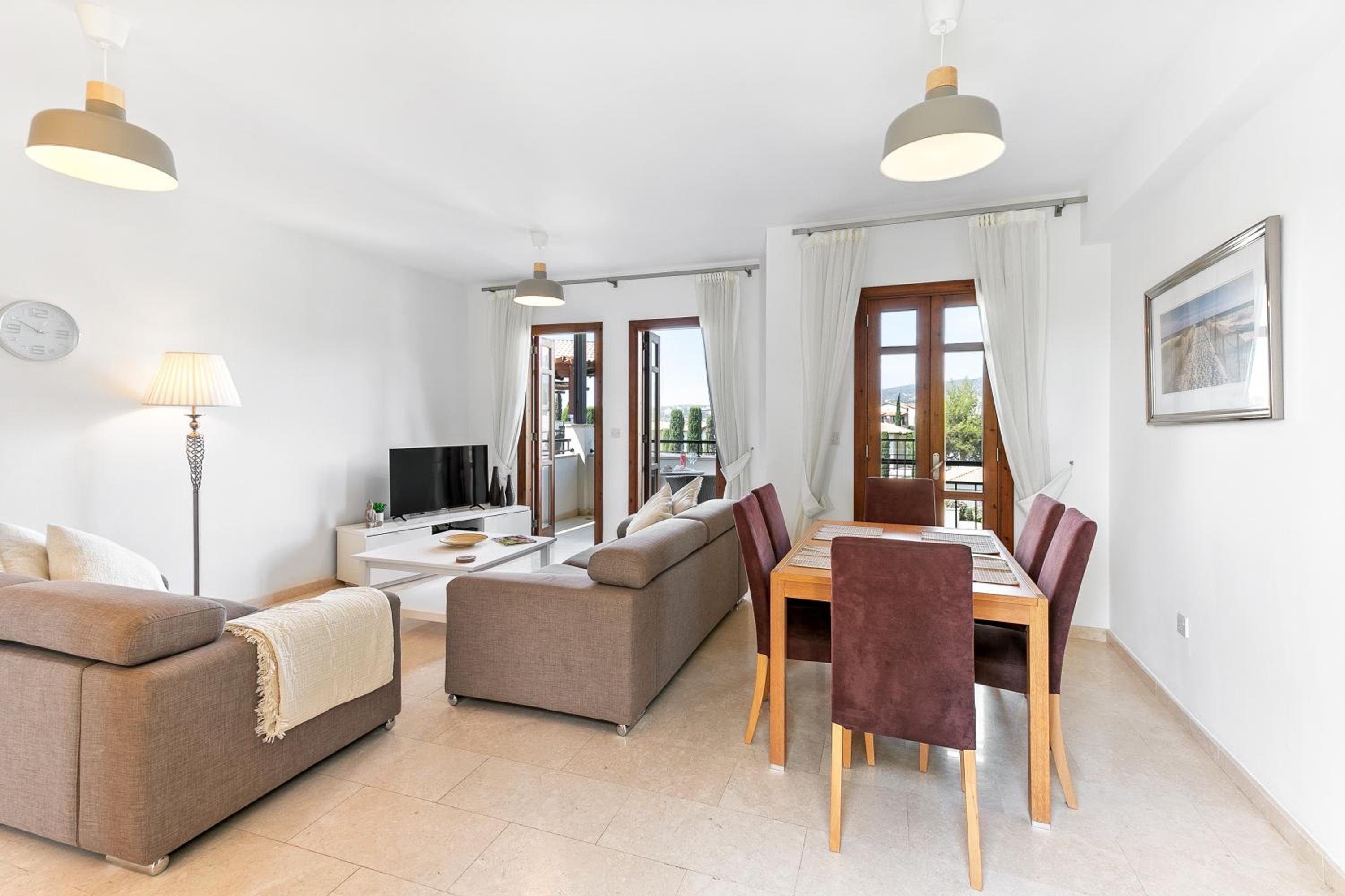 2 bedroom Apartment Chloe with communal pool, Aphrodite Hills Resort