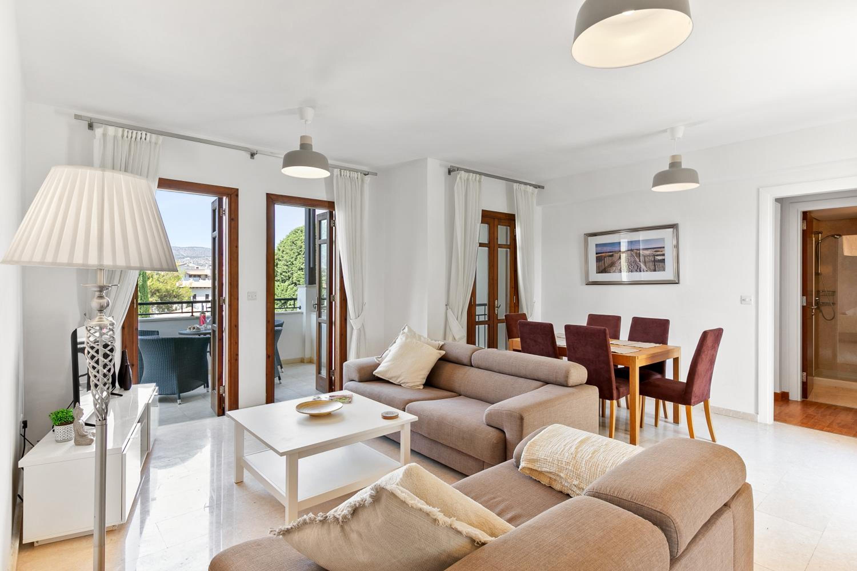 2 bedroom Apartment Chloe with communal pool, Aphrodite Hills Resort