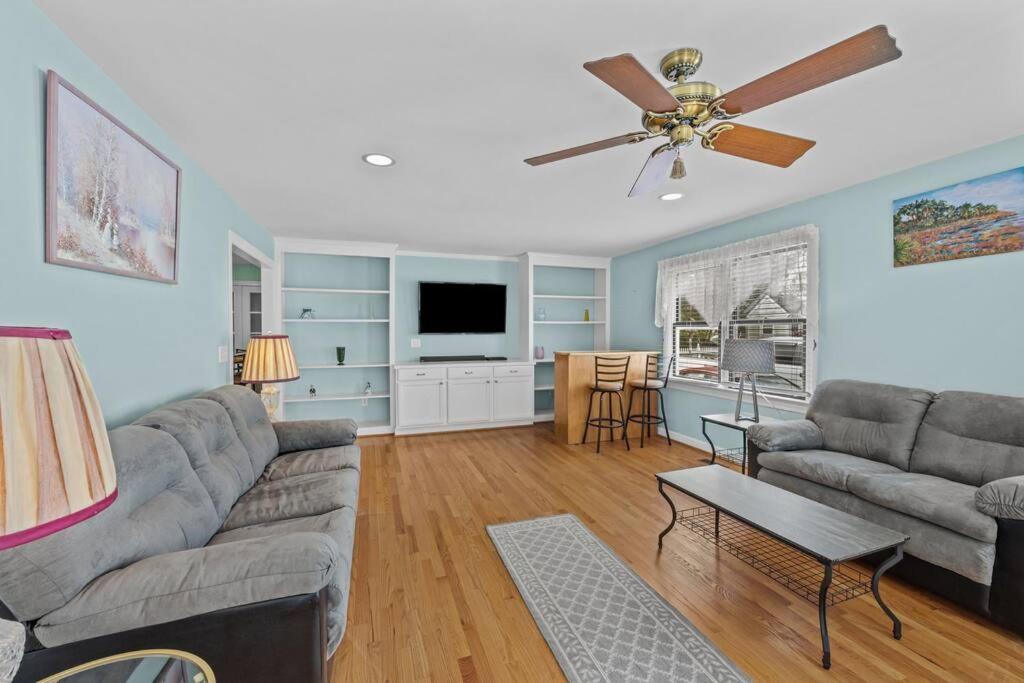 Magnolia Manor