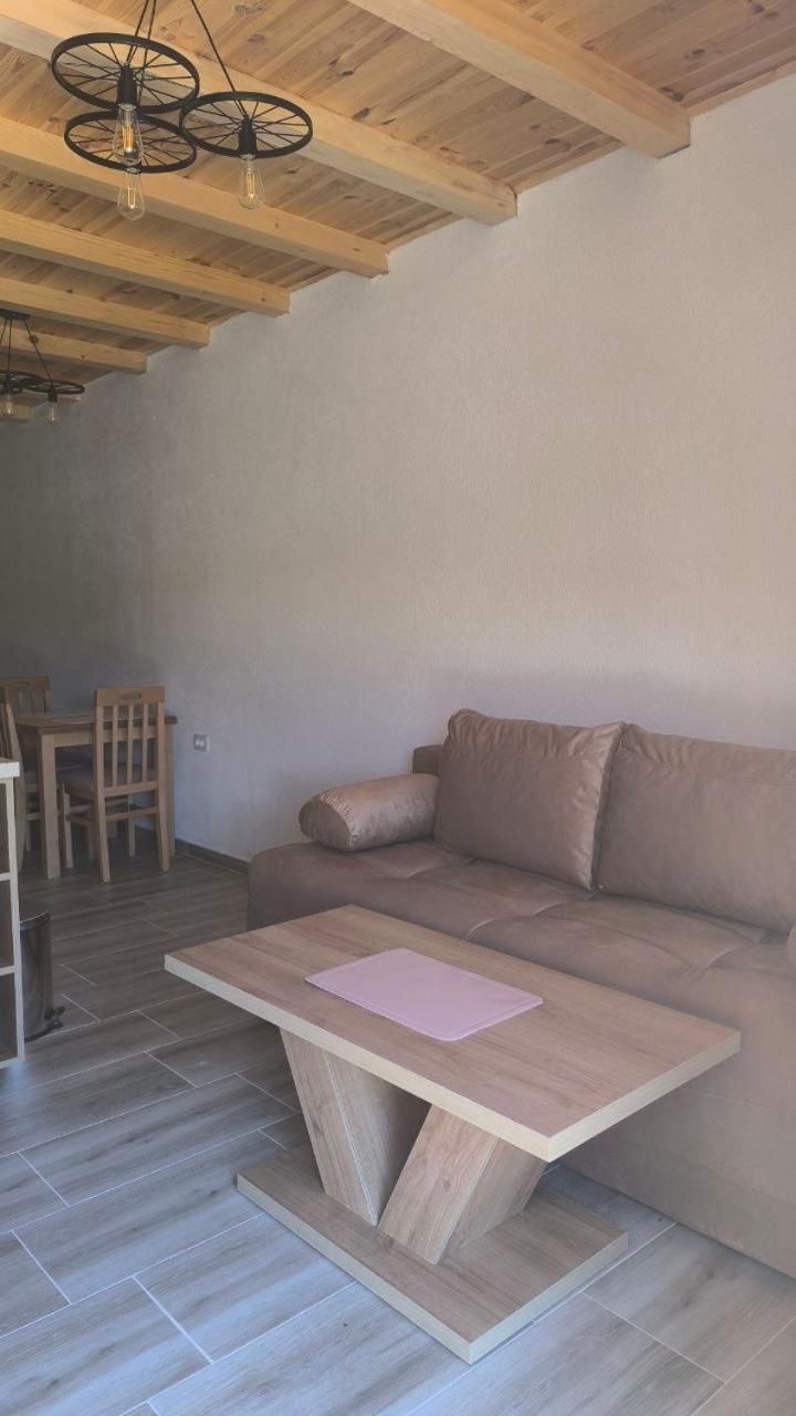 Apartmani Stara kuca