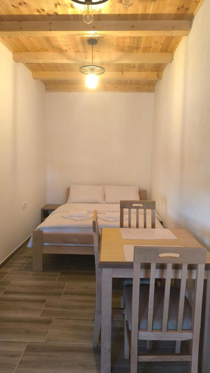 Apartmani Stara kuca