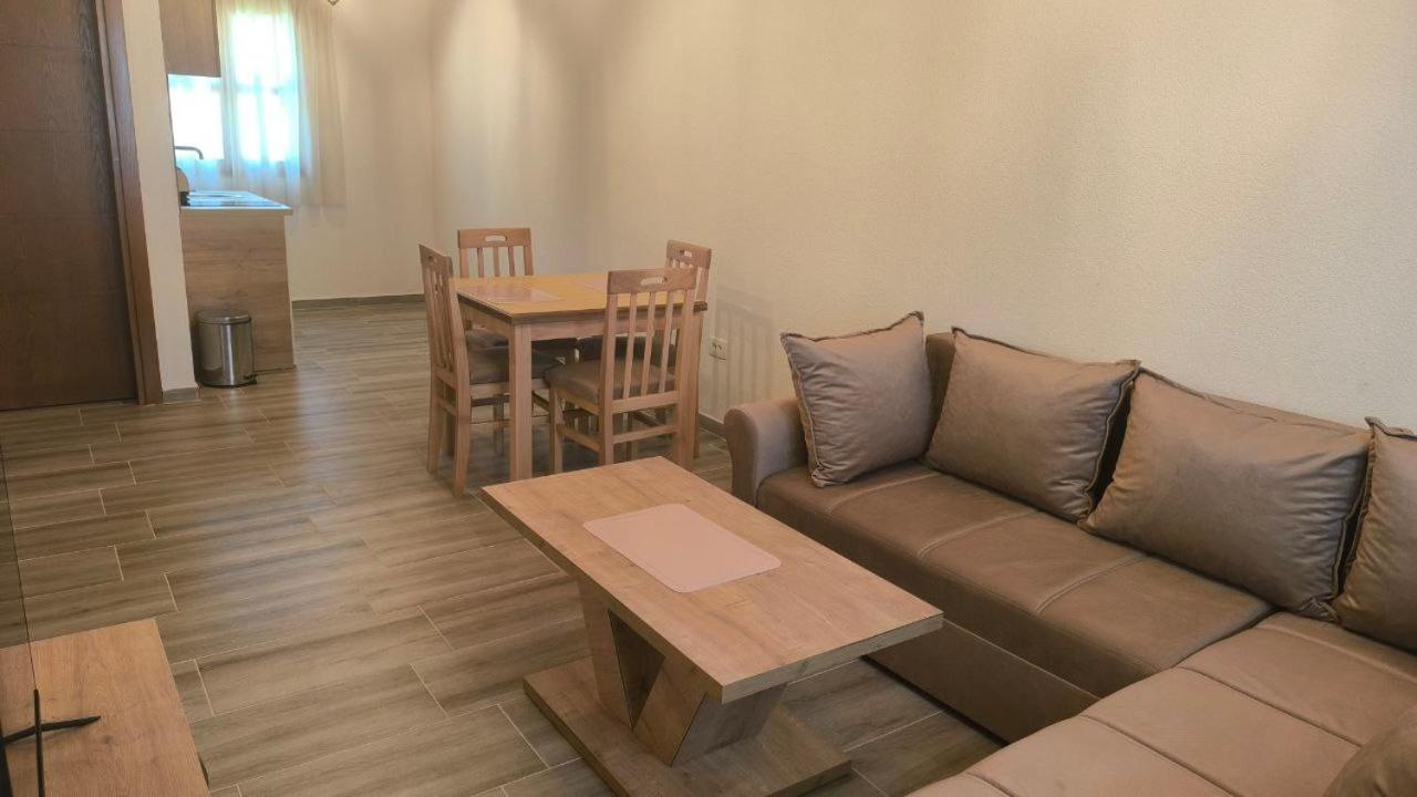 Apartmani Stara kuca