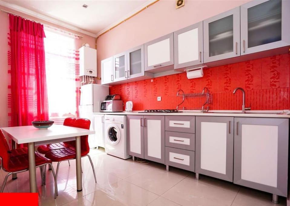 Riverside Apartment in Old Tbilisi