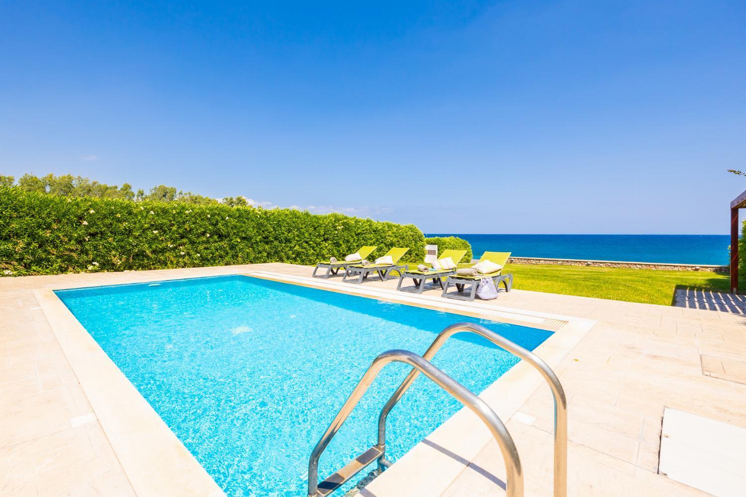 Villa Tsampikos