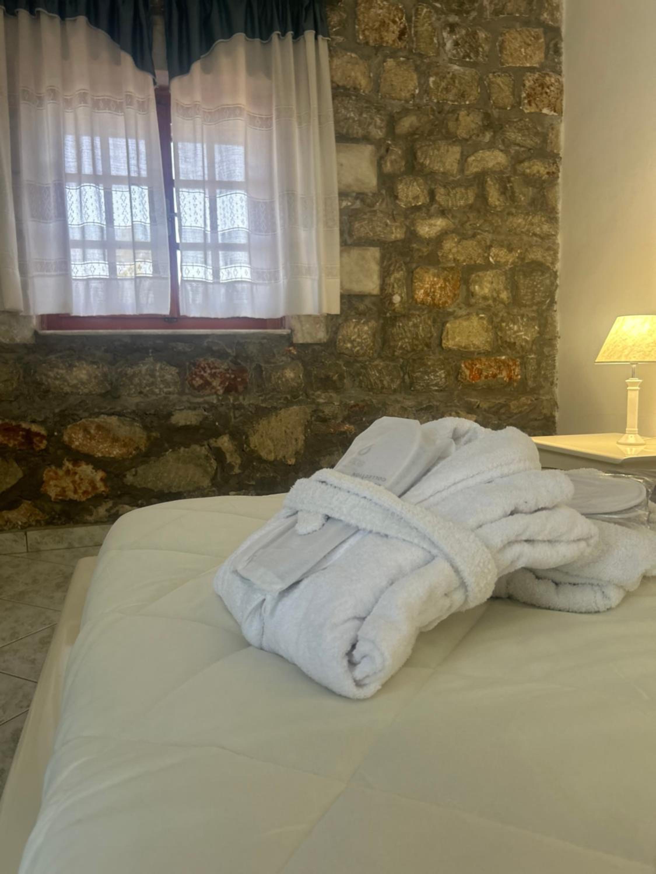 Terra Mani stone rental apartments
