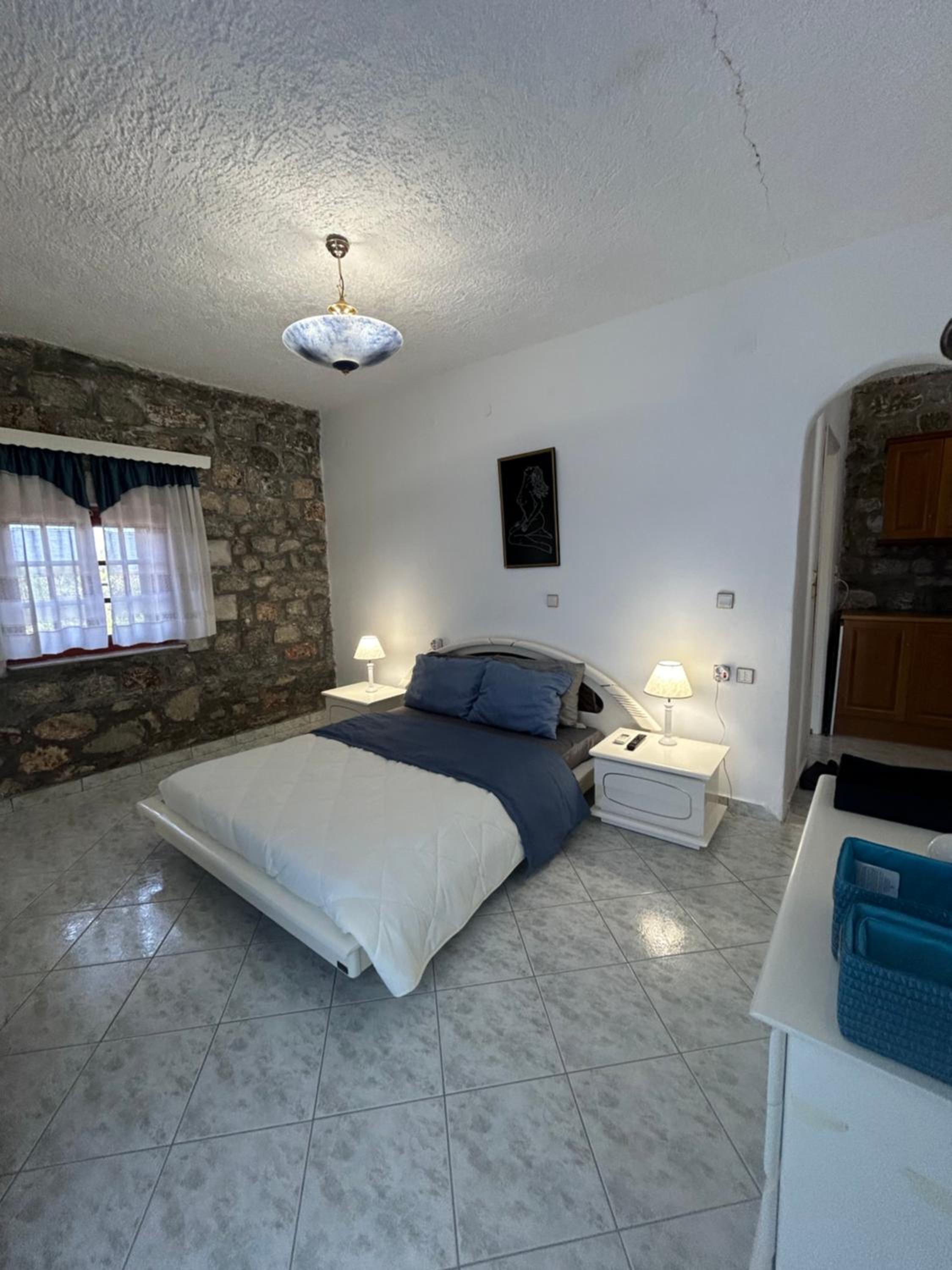 Terra Mani stone rental apartments