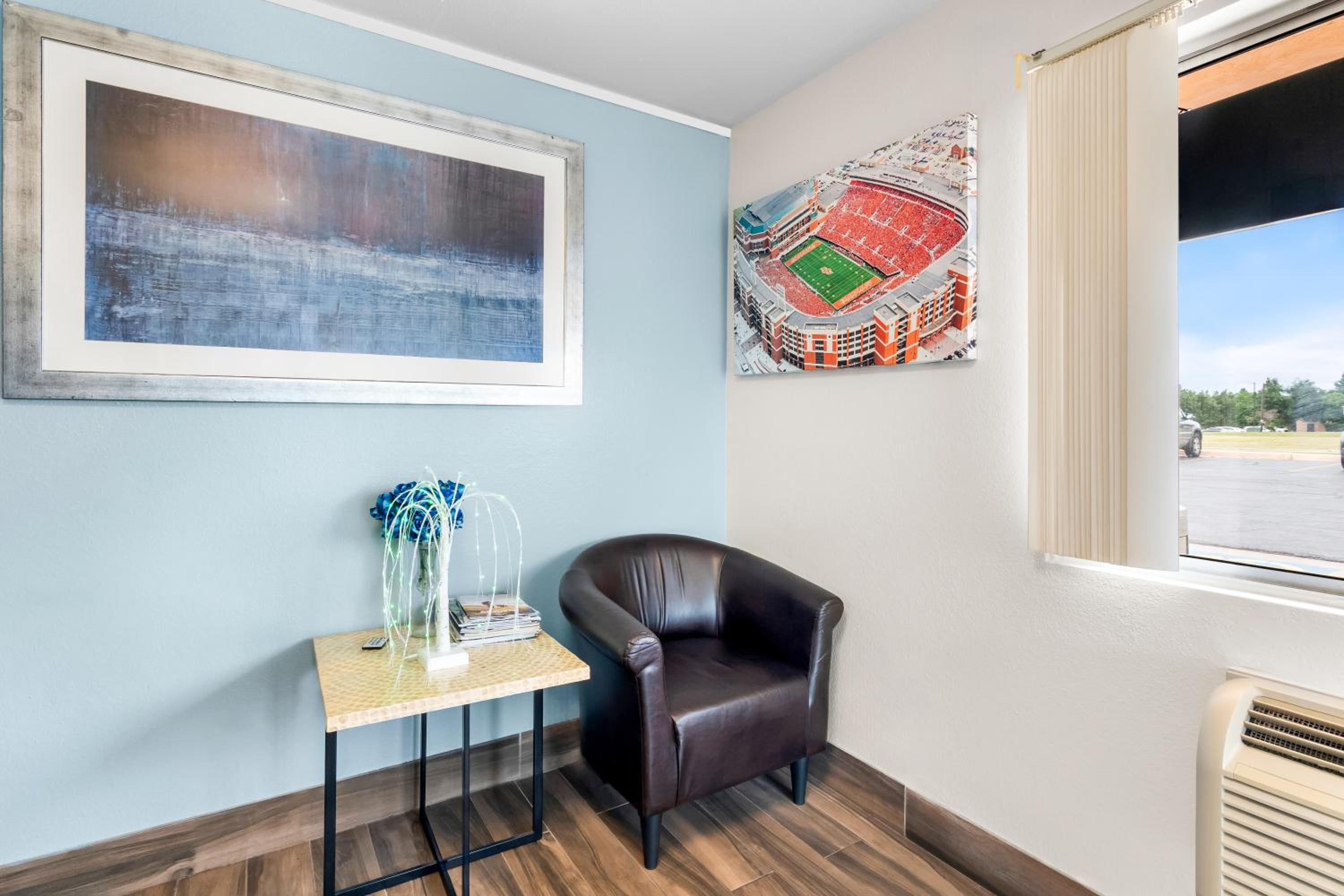 Stillwater Vacations - Americas Best Value Inn Stillwater - Property Image 7