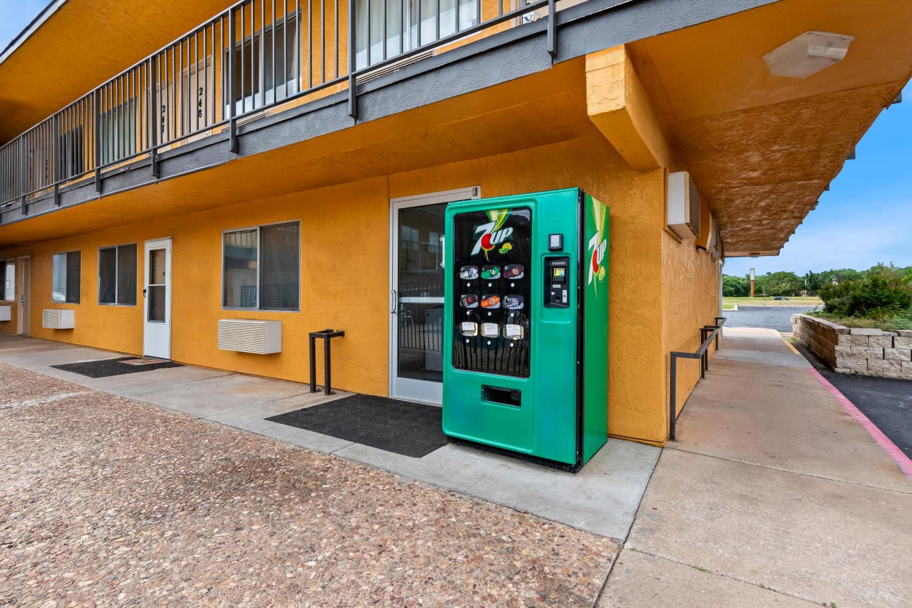 Stillwater Vacations - Americas Best Value Inn Stillwater - Property Image 2