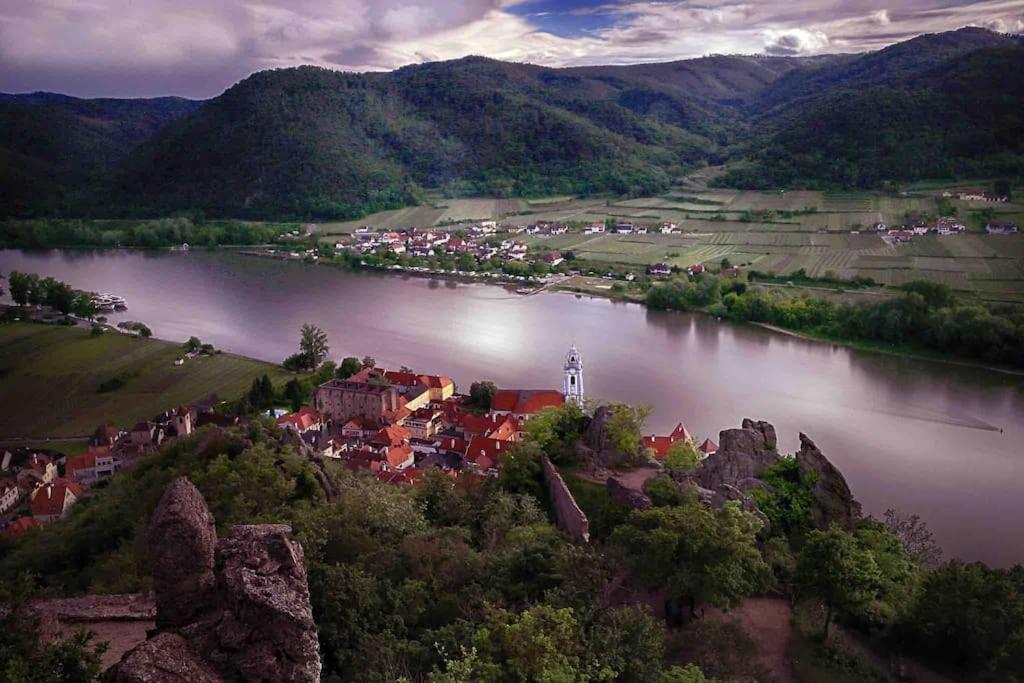 Newly Renovated Cheerful Cottage in Dürnstein