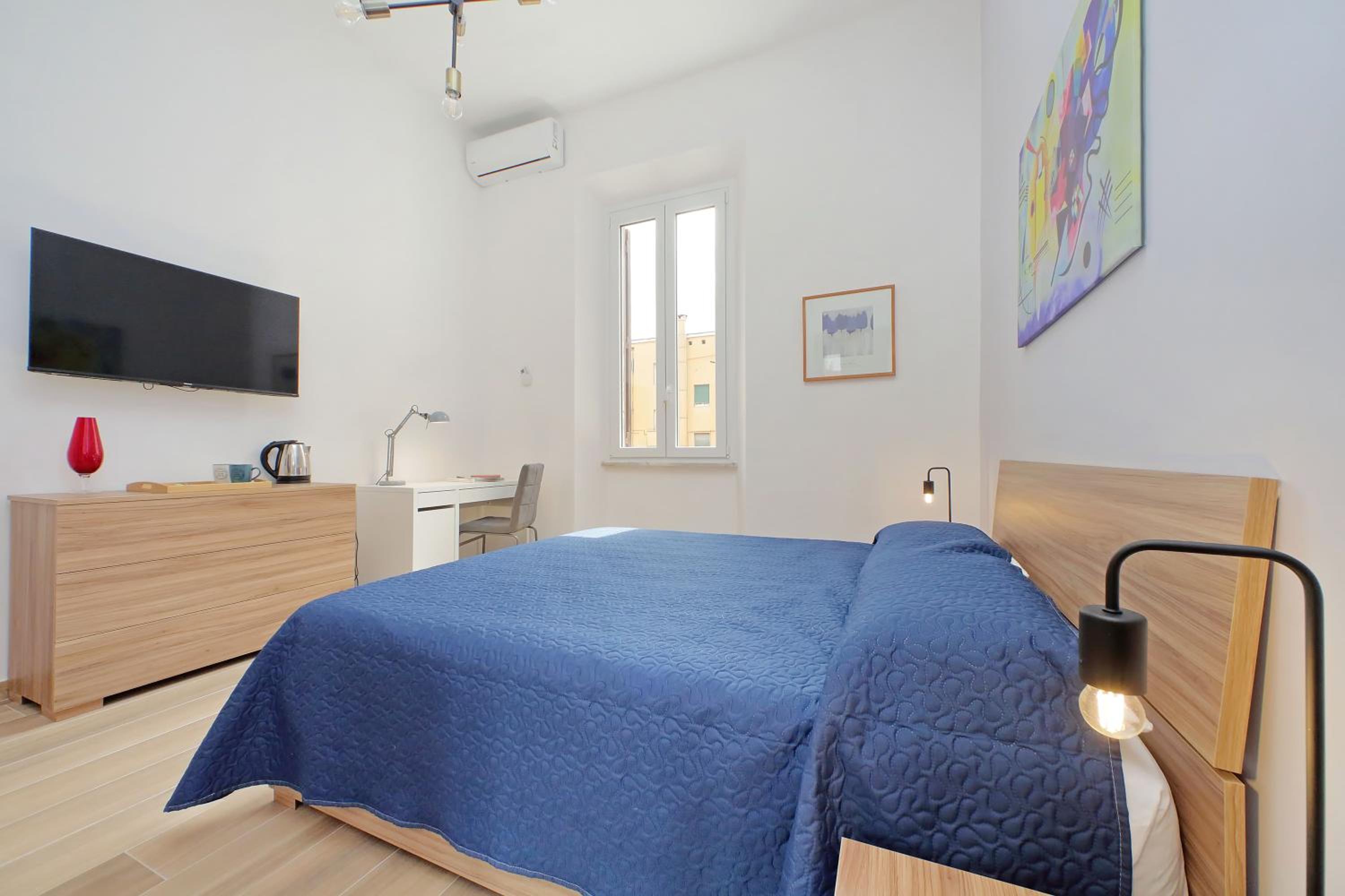 Prestigious Re di Roma Apartment