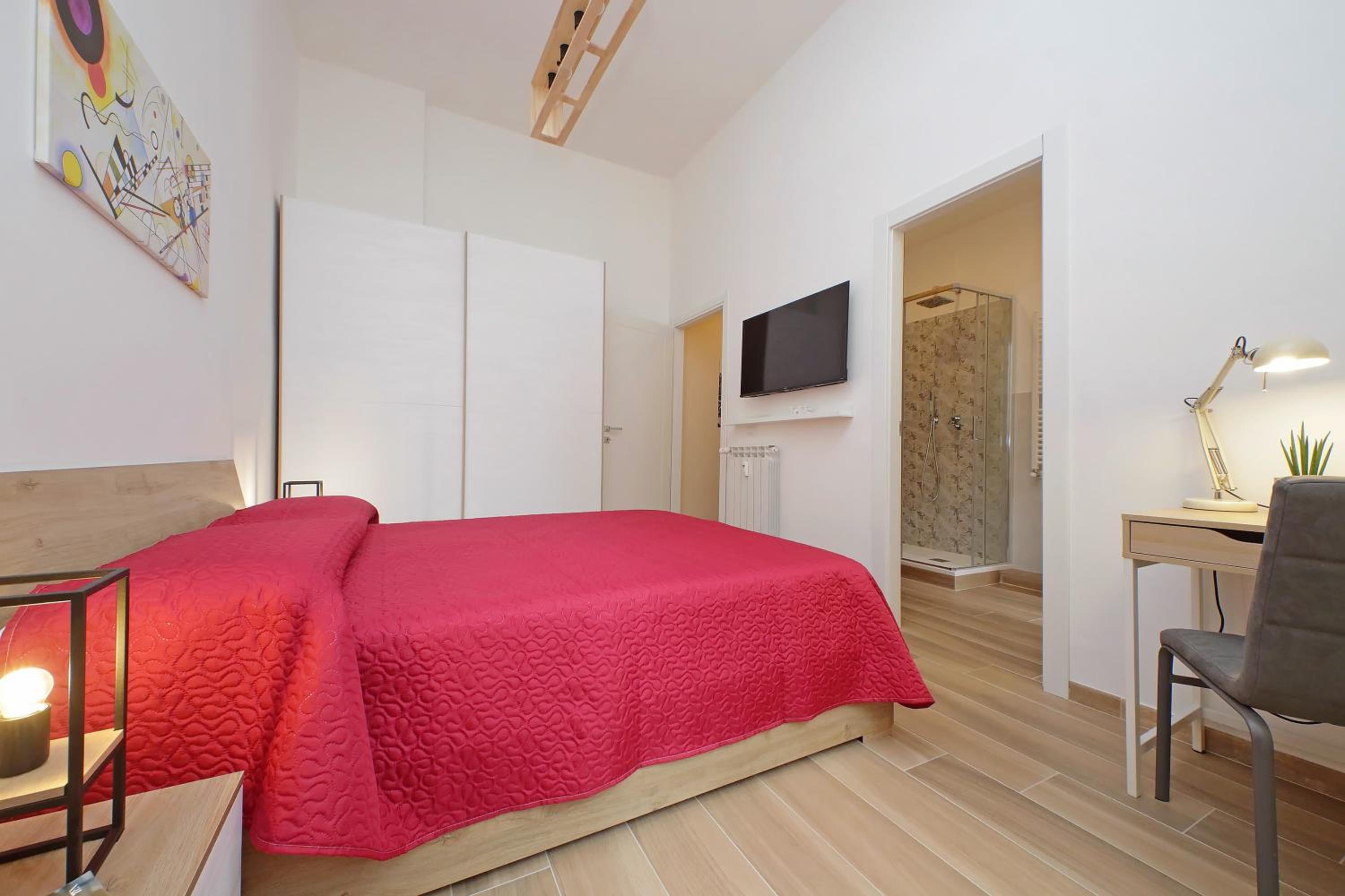 Prestigious Re di Roma Apartment